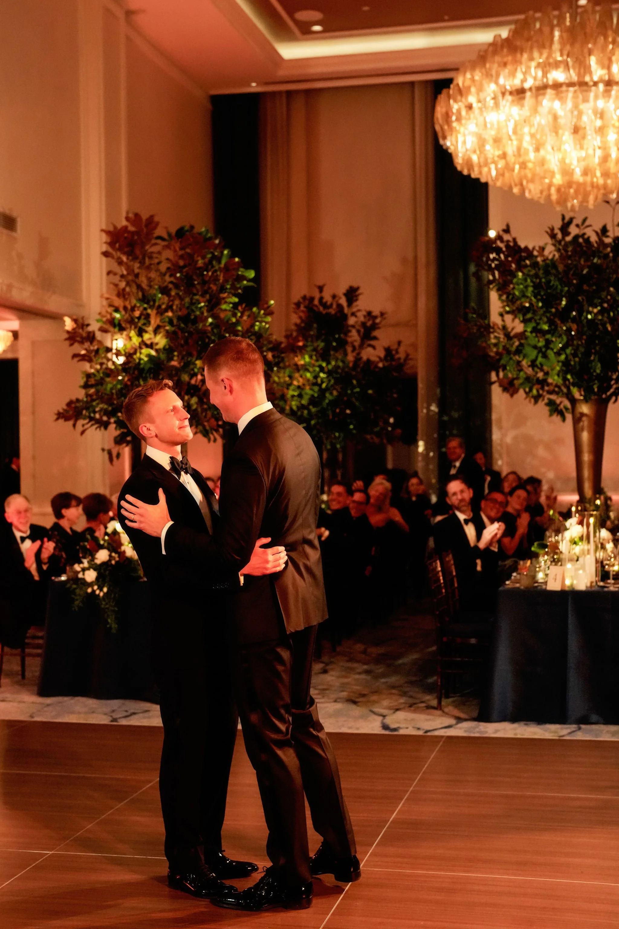 TheNewburyBoston_GayWedding_FirstDance_ErinDaviesConsultancy.JPG