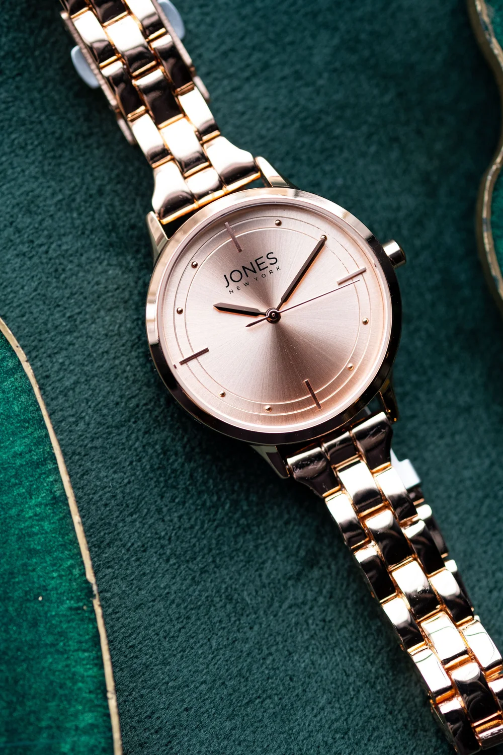 Aurelia Watch — Jones New York Platinum display picture 1
