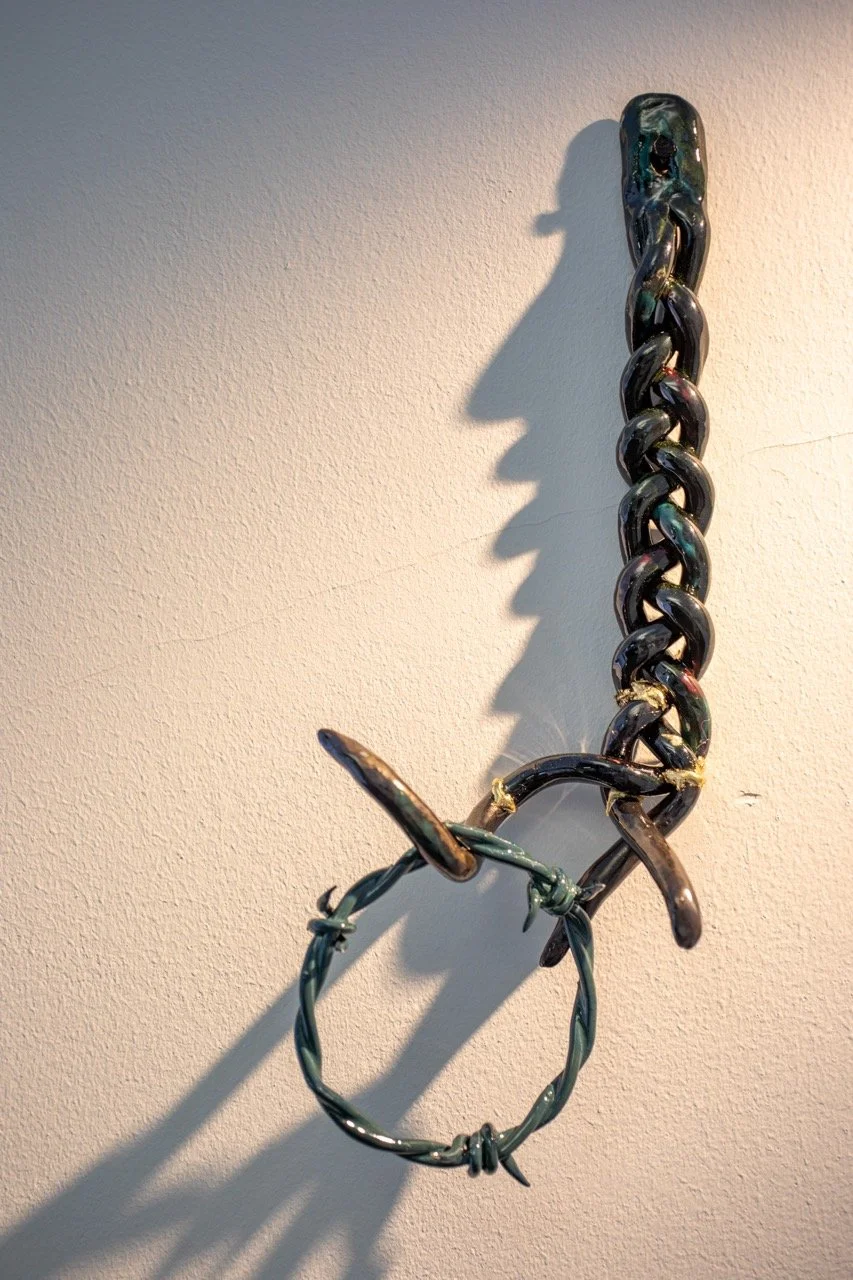 ‘Untitled’
Stoneware ceramic sculpture
35x12 cm
2023
Private collection