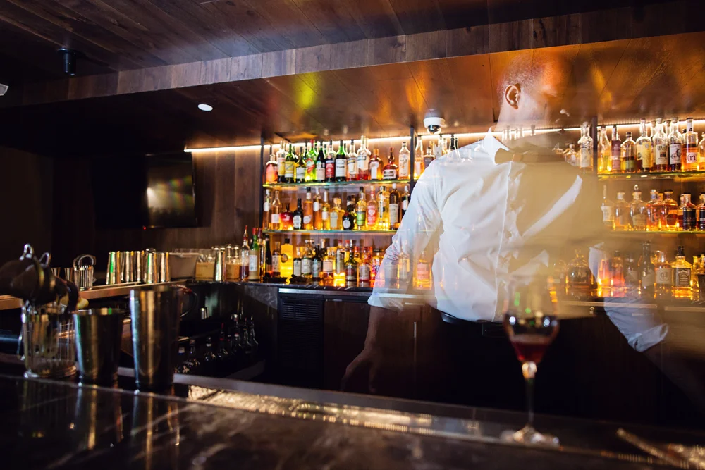 Bar photo 2