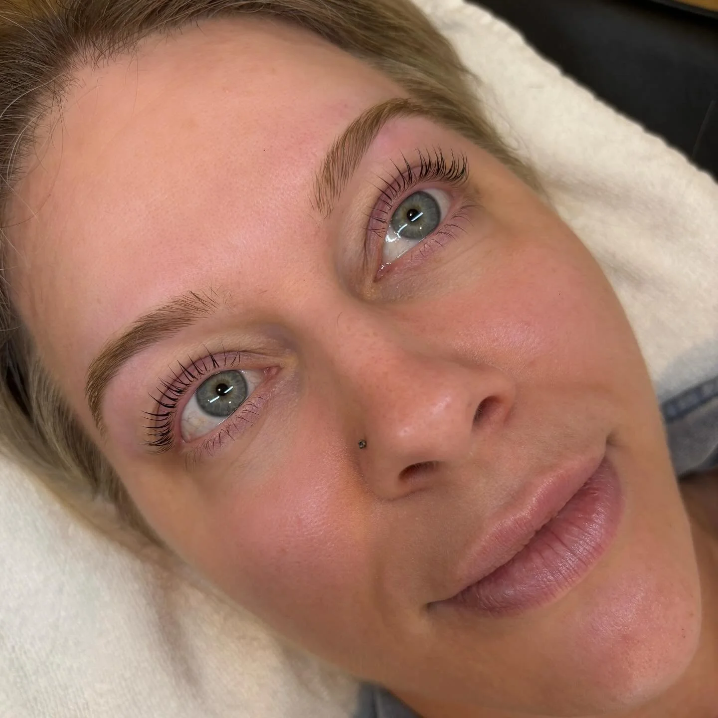 Who can benefit from a Lash Lift &amp; Tint? 

&bull;If your lashes are not visible due to lack of curl/ colour
&bull;If your looking for a natural mascara look without the mascara
&bull;If you struggle to hold a curl
&bull;If you want a low-maintena