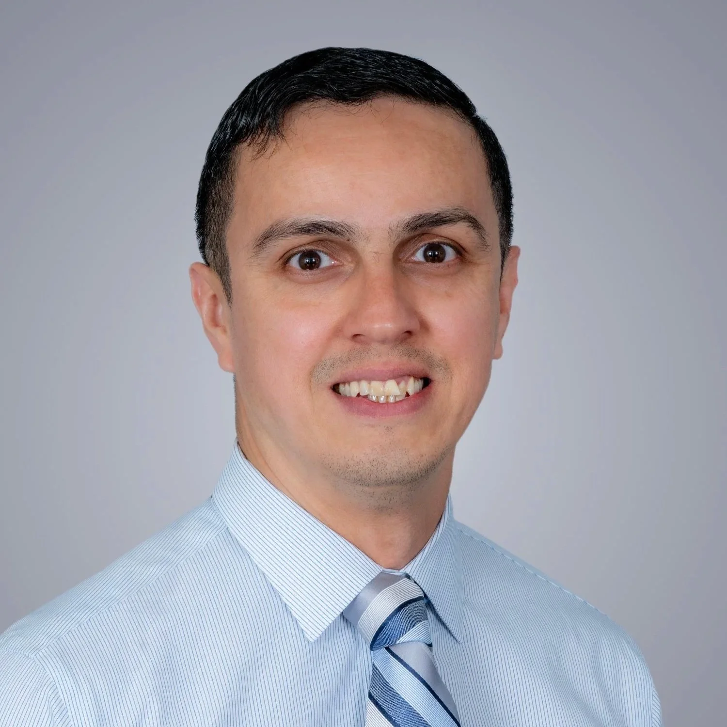 Edson Ruiz, MD