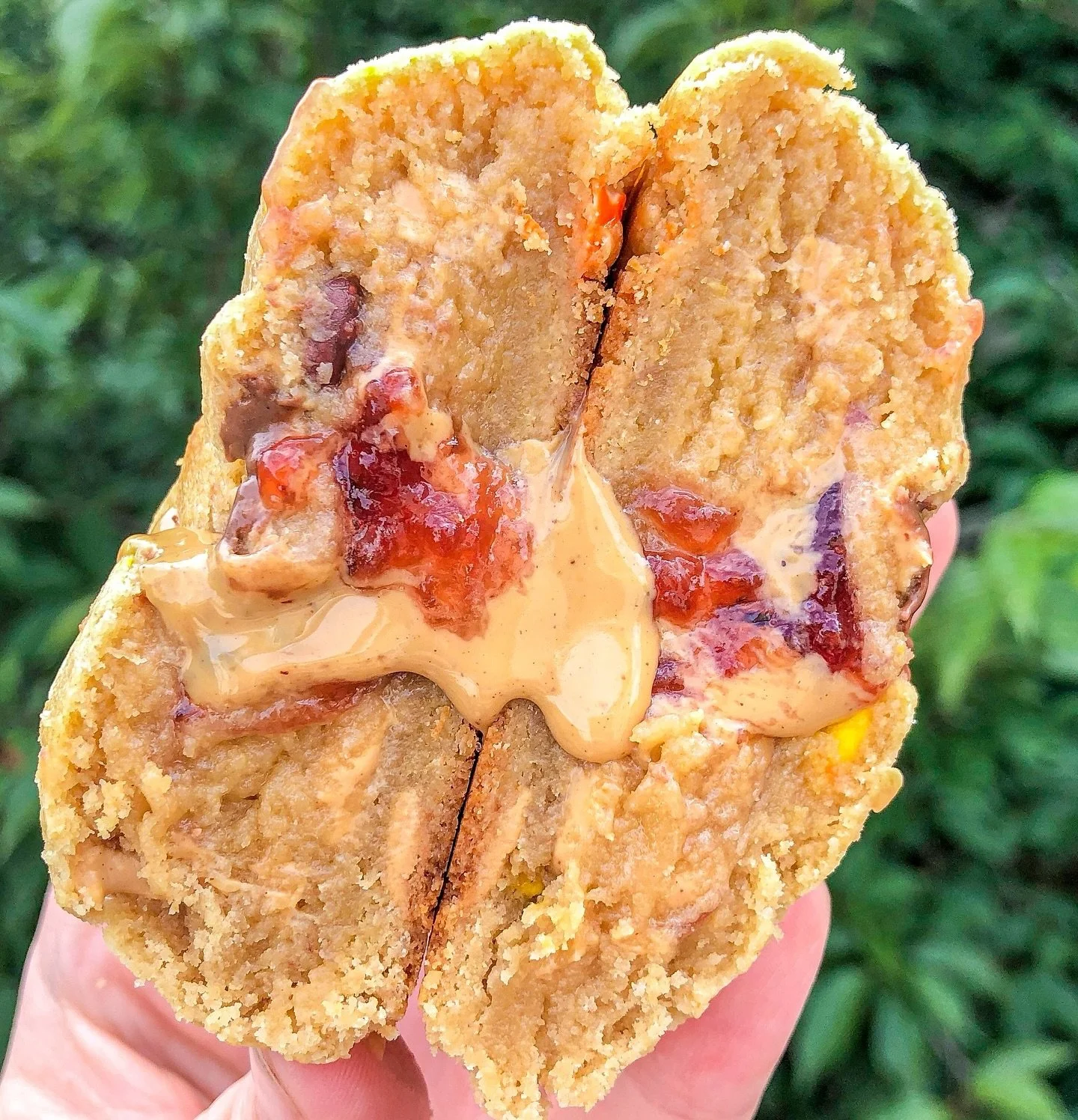 Why have a sandwich when you can have a cookie? 😍 Our peanut butter and jelly cookies are the perfect sweet treat to satisfy your cravings 🍪🥜🍇 

August orders open this Sunday at 8pm and this PBJ cookie will be something for you to look forward t