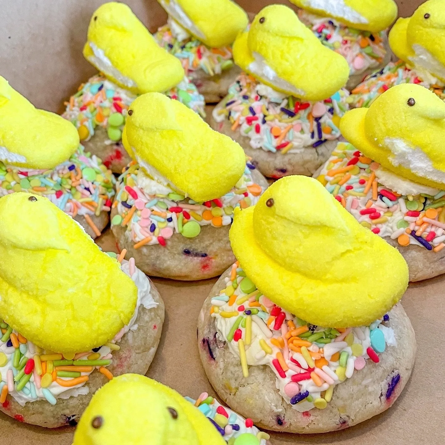 Have you ever seen a more adorable cookie in your whole life??? 😍 We sure haven&rsquo;t! 

Our Peep Peep Hooray cookie will brighten your day! This crunchy sugar cookie is stuffed with a delicious edible sugar cookie dough and topped with springtime