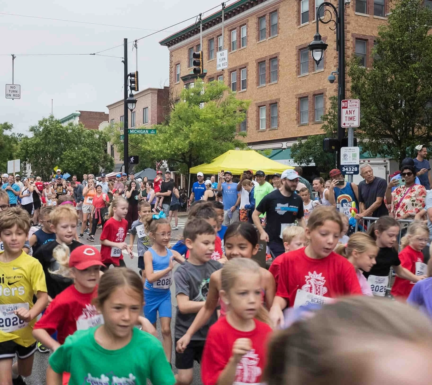 Start of the Kids Race .JPG