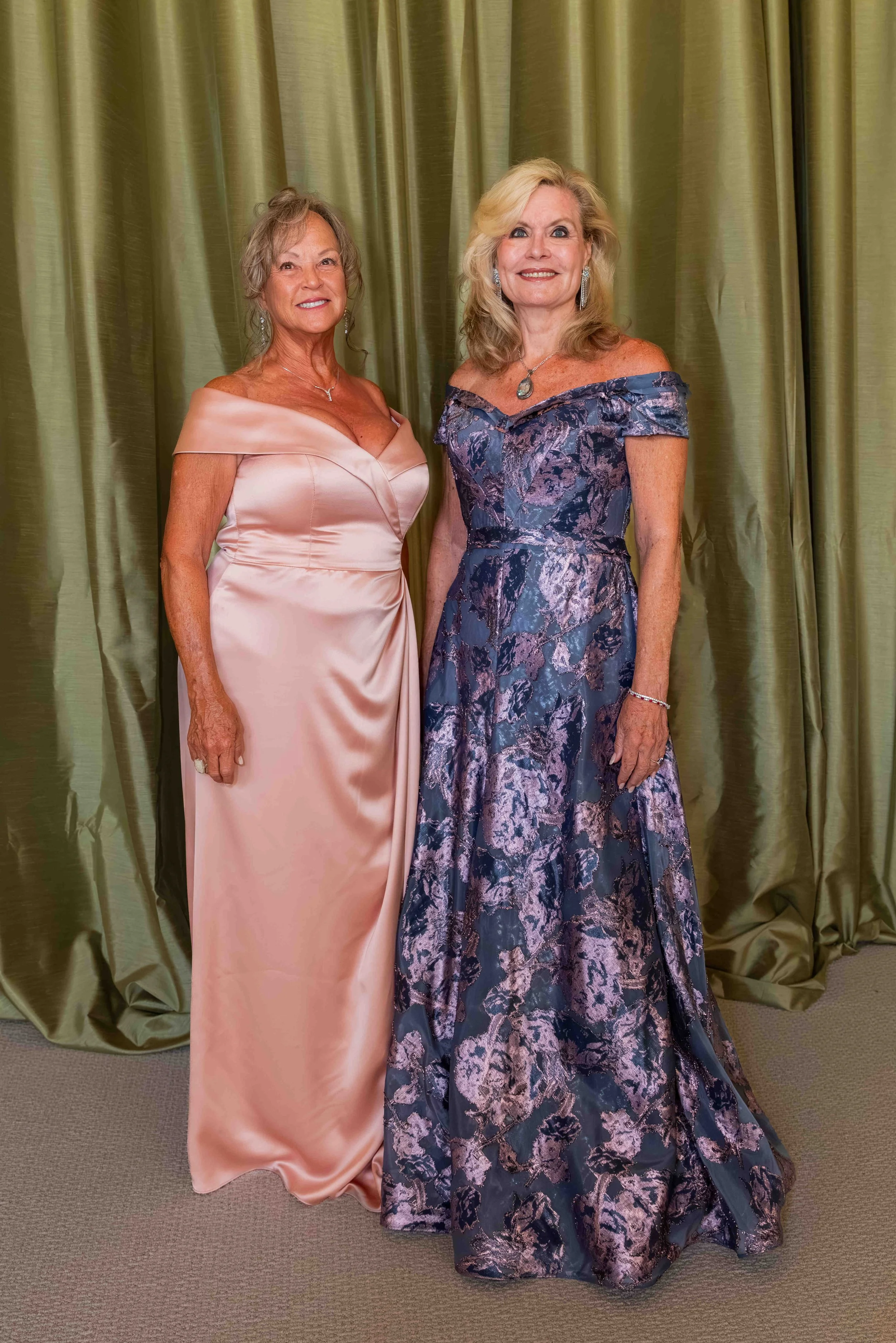 Sue Beth Murfree, Judy Fabling Wallace.JPG