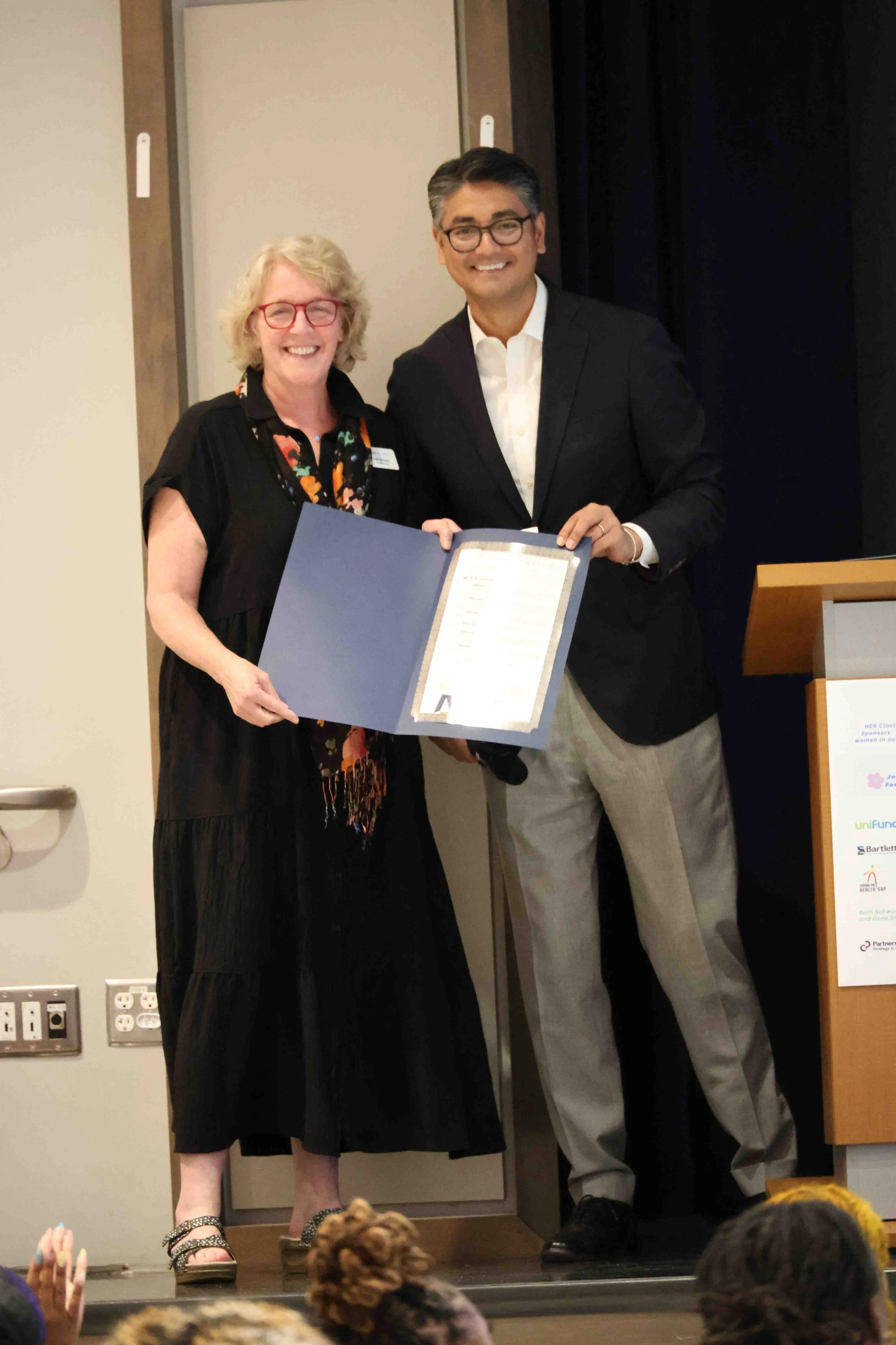 Beth Schwartz and Mayor Pureval.JPG