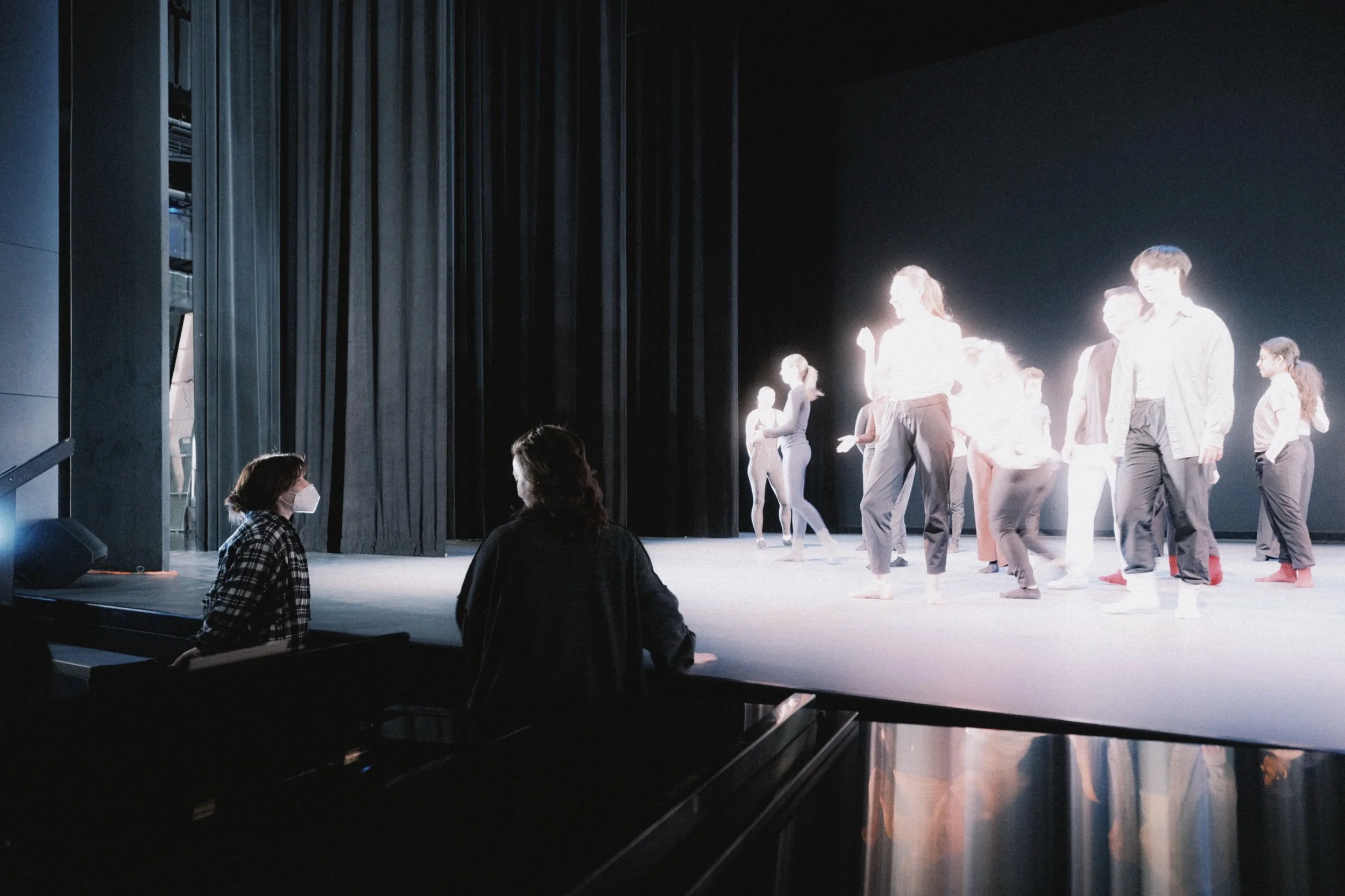 Theatre_Making _Movement_Jan_22_2023_Kris_Yue_13.jpeg