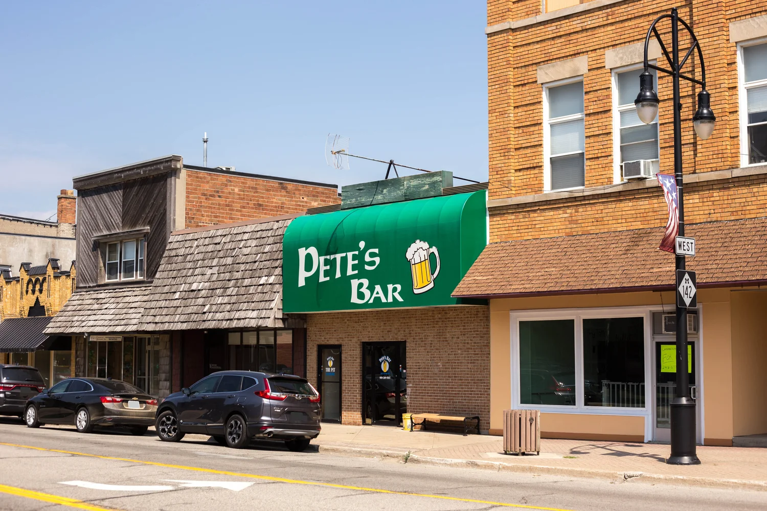 Bad Axe bar serving beer, mixed drinks, food, games and entertainment