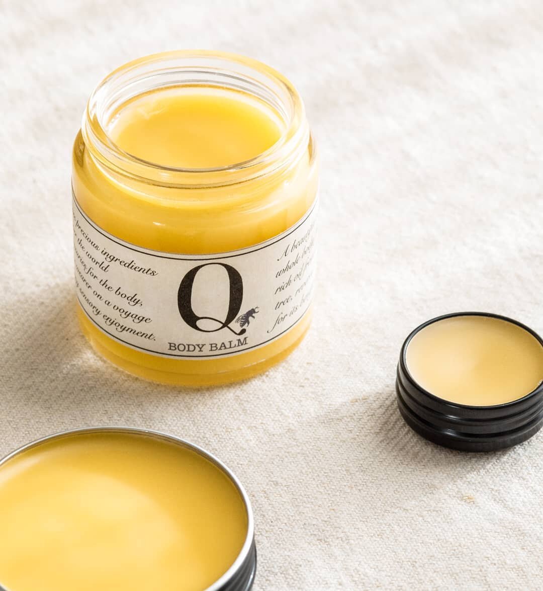 Self care starts with skincare 🌼

All natural products for a simple, everyday skincare routine that will make you glow inside-out!
.
.
.
.
.
#beeswax #beeswaxcandles #beeswaxwraps #organic #pure #natural #recipe #arganoil #baobaboil #jojobaoil #pepp