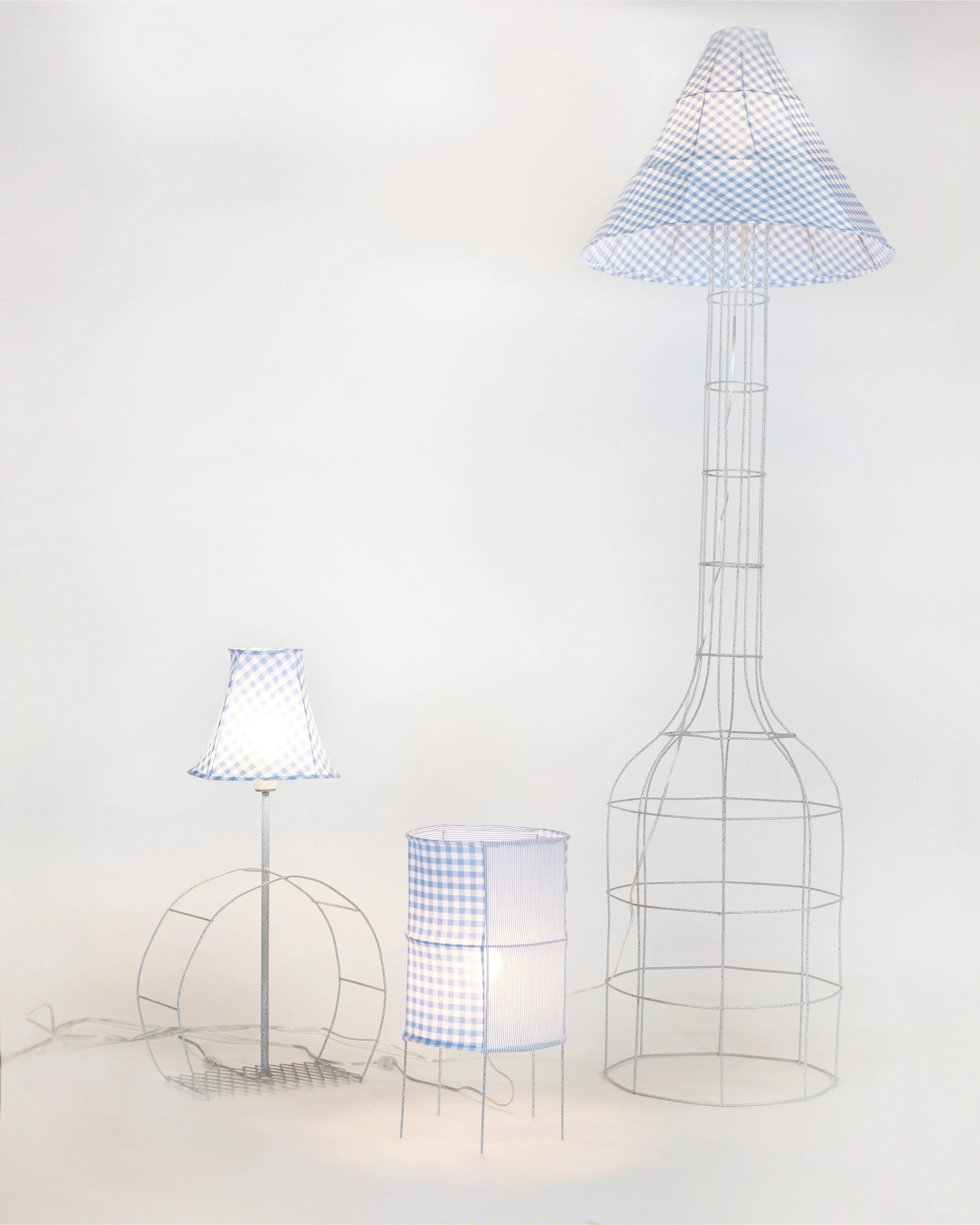 Small wire lamp_21.jpg