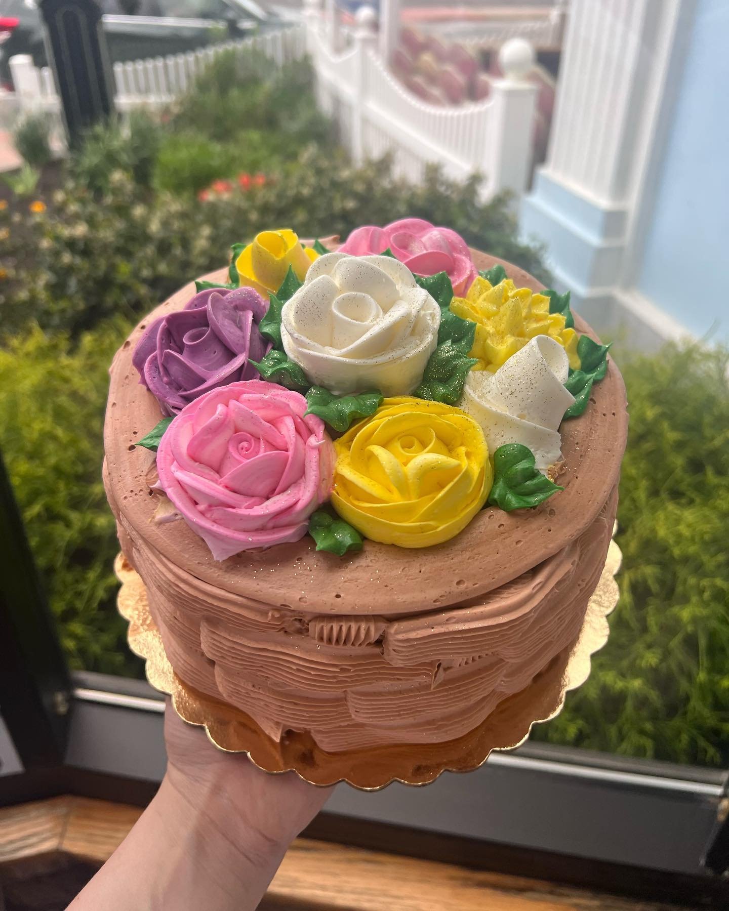 Tell mom you love her with a beautiful basket of flowers 💐🌸 💖
-
-
#flowerbasket #cake #bakery #longisland #flowercake #mothersday