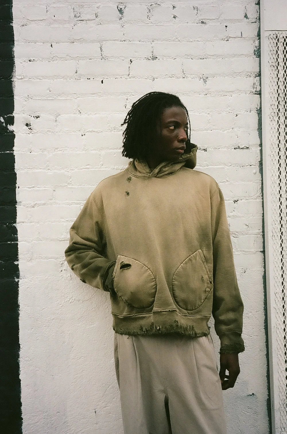 CLASSIC 1930 HOODIE AGED MILITARY GREEN — MOOJIMOOJI