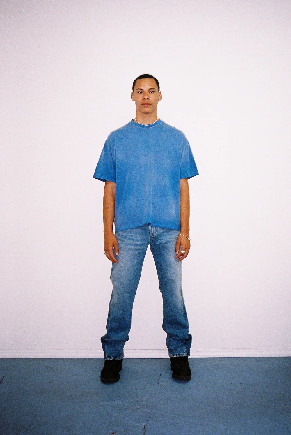 OVERSIZE CROP T-SHIRT / AGED BLUE — MOOJIMOOJI