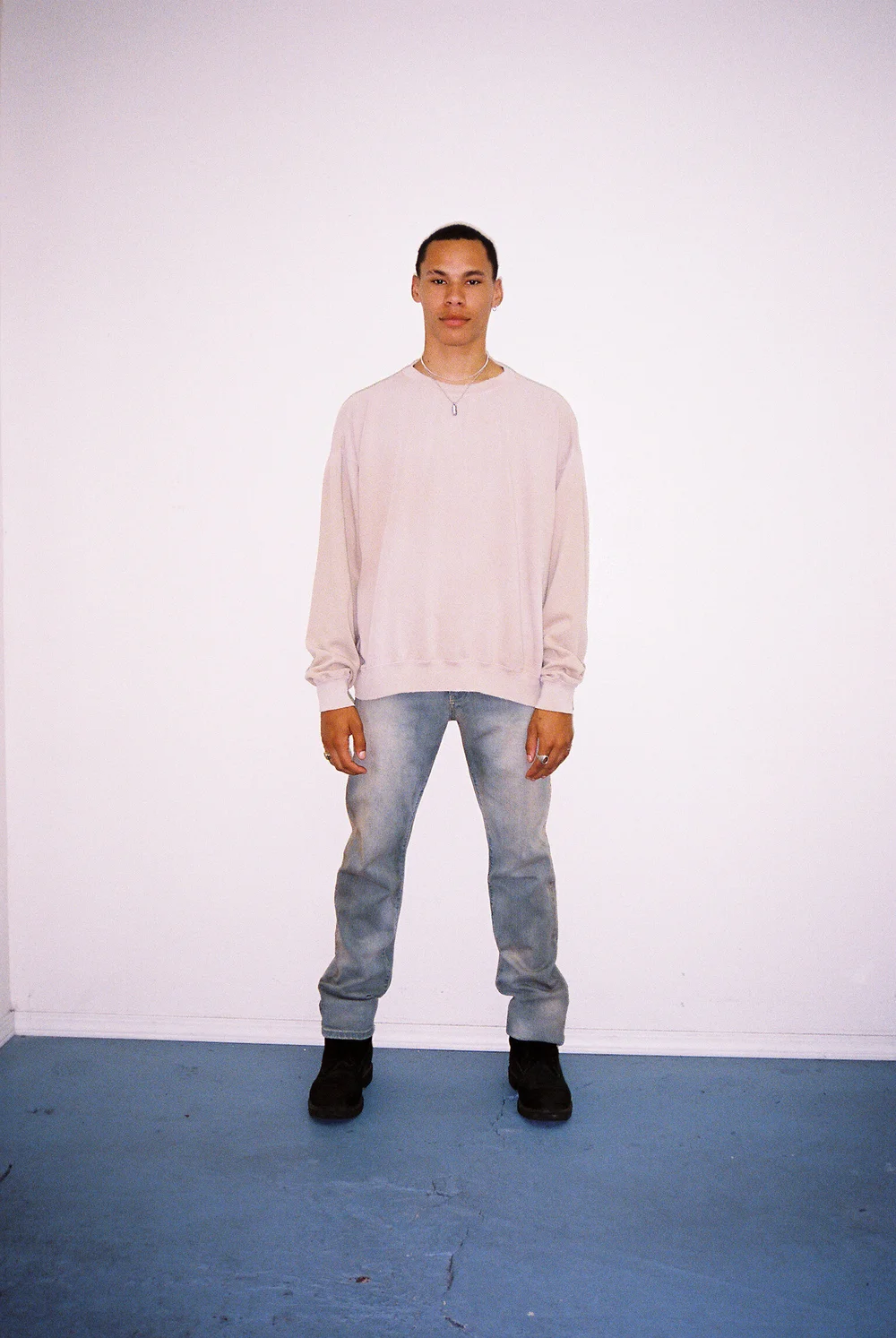 CLASSIC CREWNECK / AGED PINK — MOOJIMOOJI