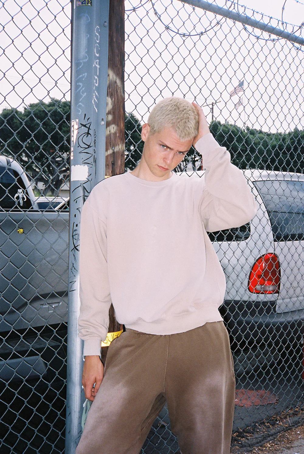CLASSIC CREWNECK / AGED SAND — MOOJIMOOJI