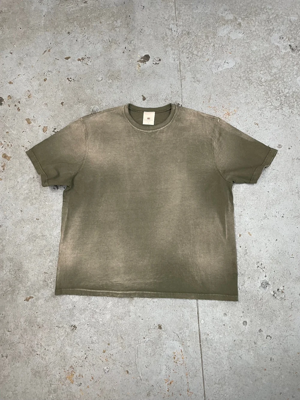 OVERSIZE CROP T-SHIRT / AGED OLIVE GREEN — MOOJIMOOJI