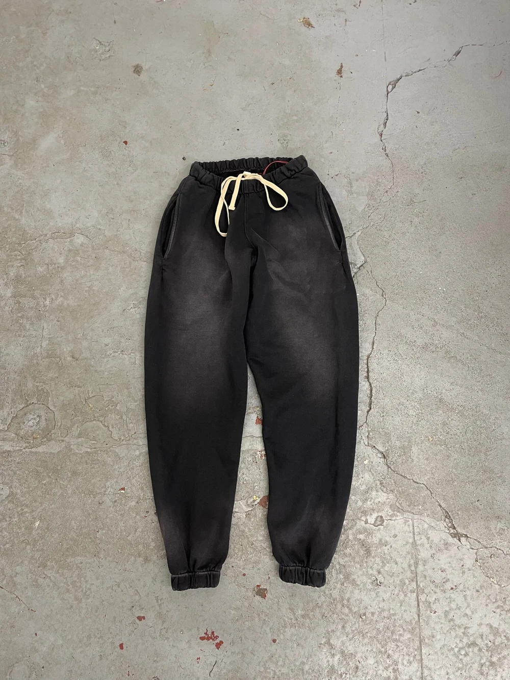 MOOJI SWEATS 01 / VINTAGE BLACK — MOOJIMOOJI