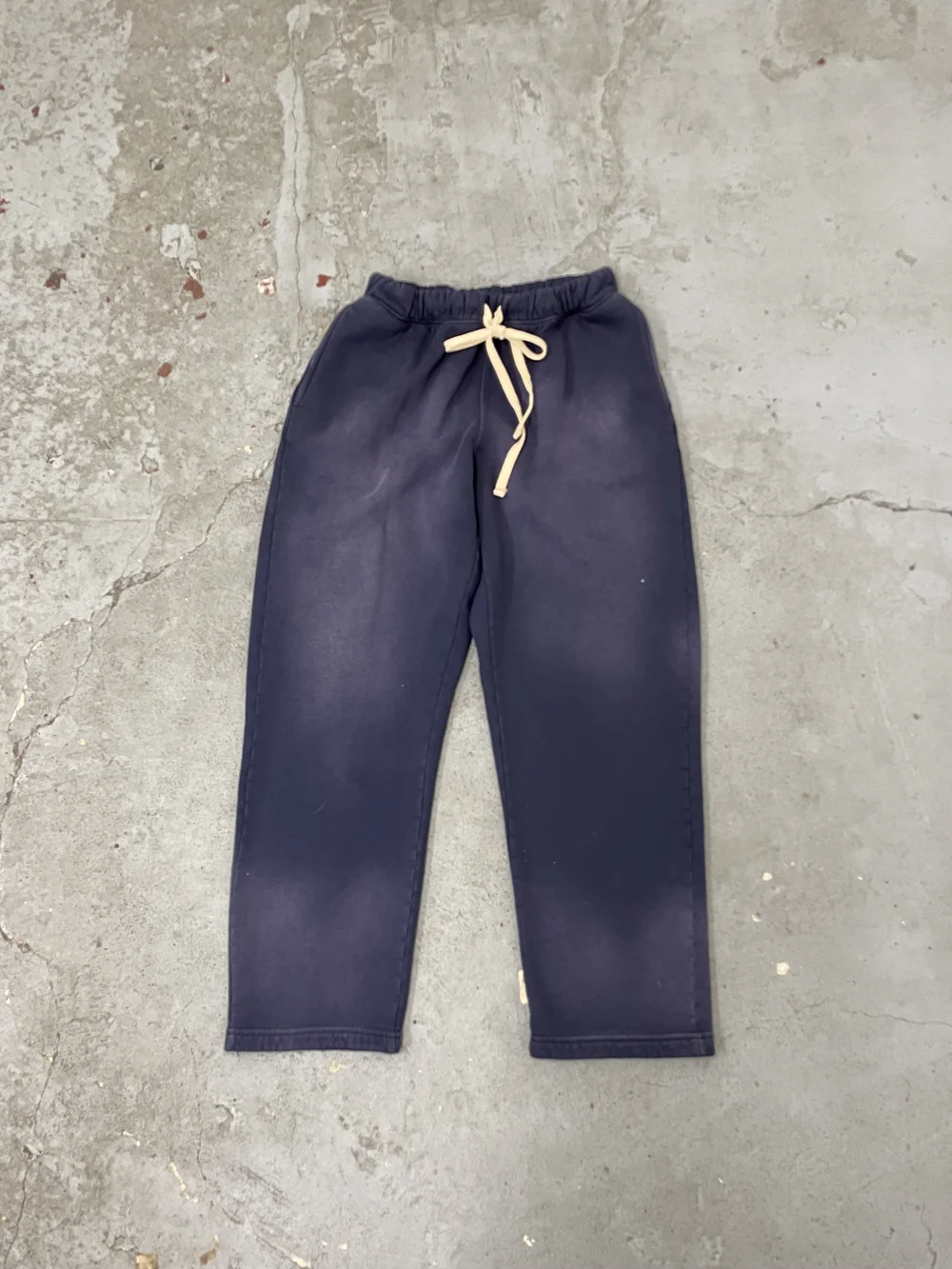 MOOJI SWEATS 02 / AGED NAVY — MOOJIMOOJI