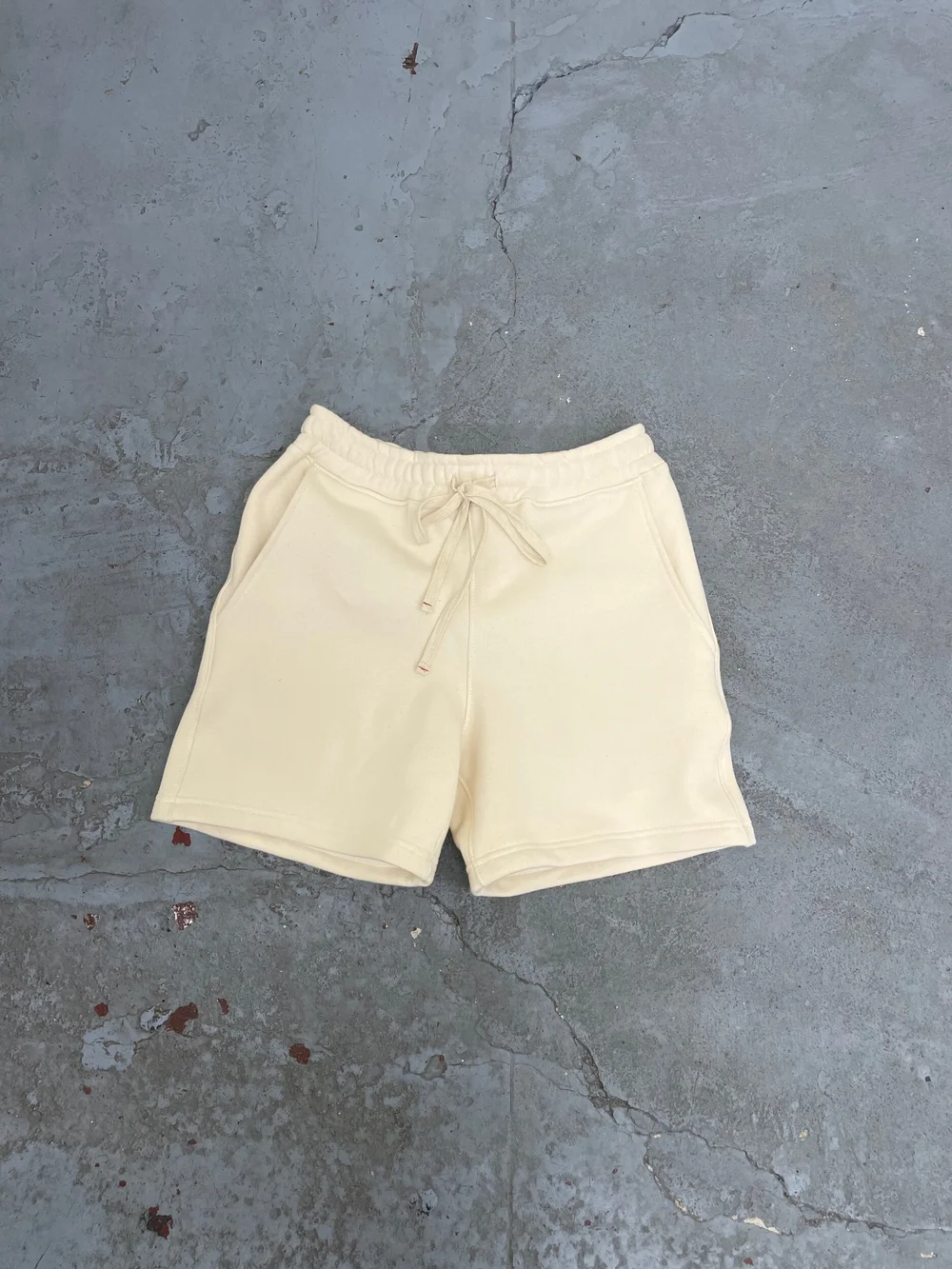 ORGANIC HEAVY FLEECE SHORTS NEW BORN CREAM MOOJIMOOJI