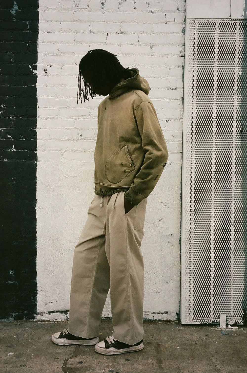 CLASSIC 1930 HOODIE AGED MILITARY GREEN — MOOJIMOOJI