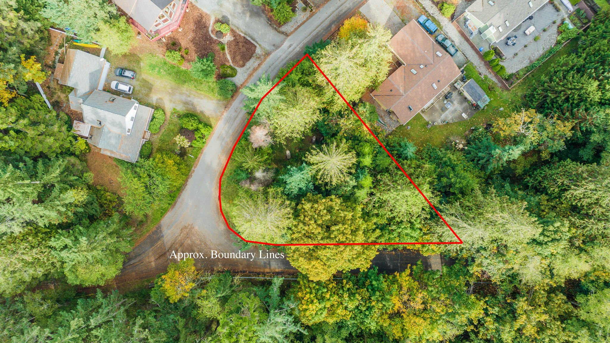 555 Klamath 18-web-or-mls-DJI_0772-outline.jpg