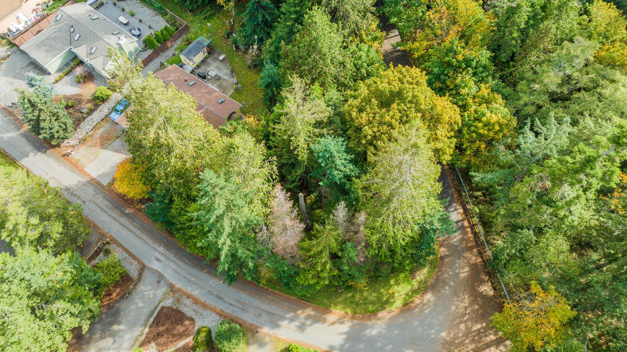 555 Klamath 20-web-or-mls-DJI_0776.jpg
