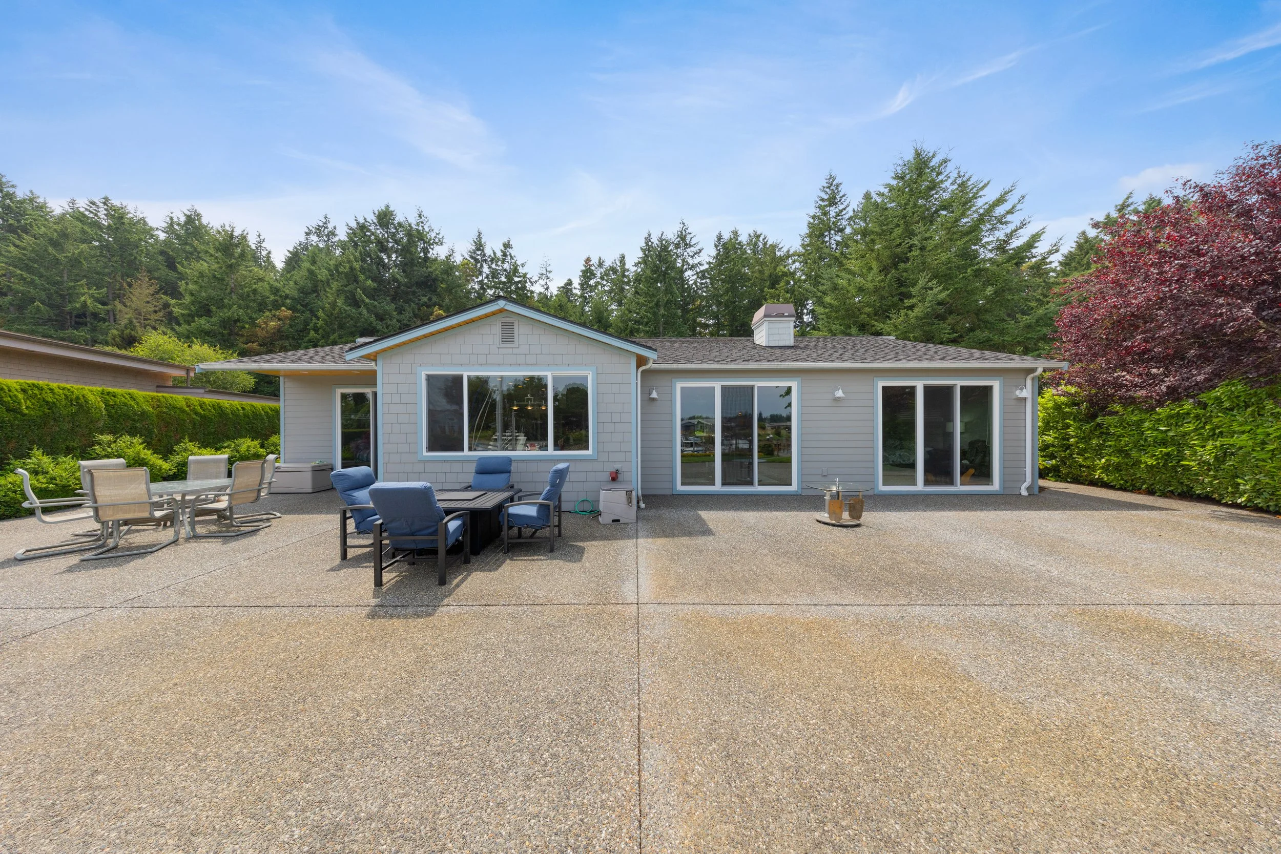 880 Shoshone Dr-40.jpg