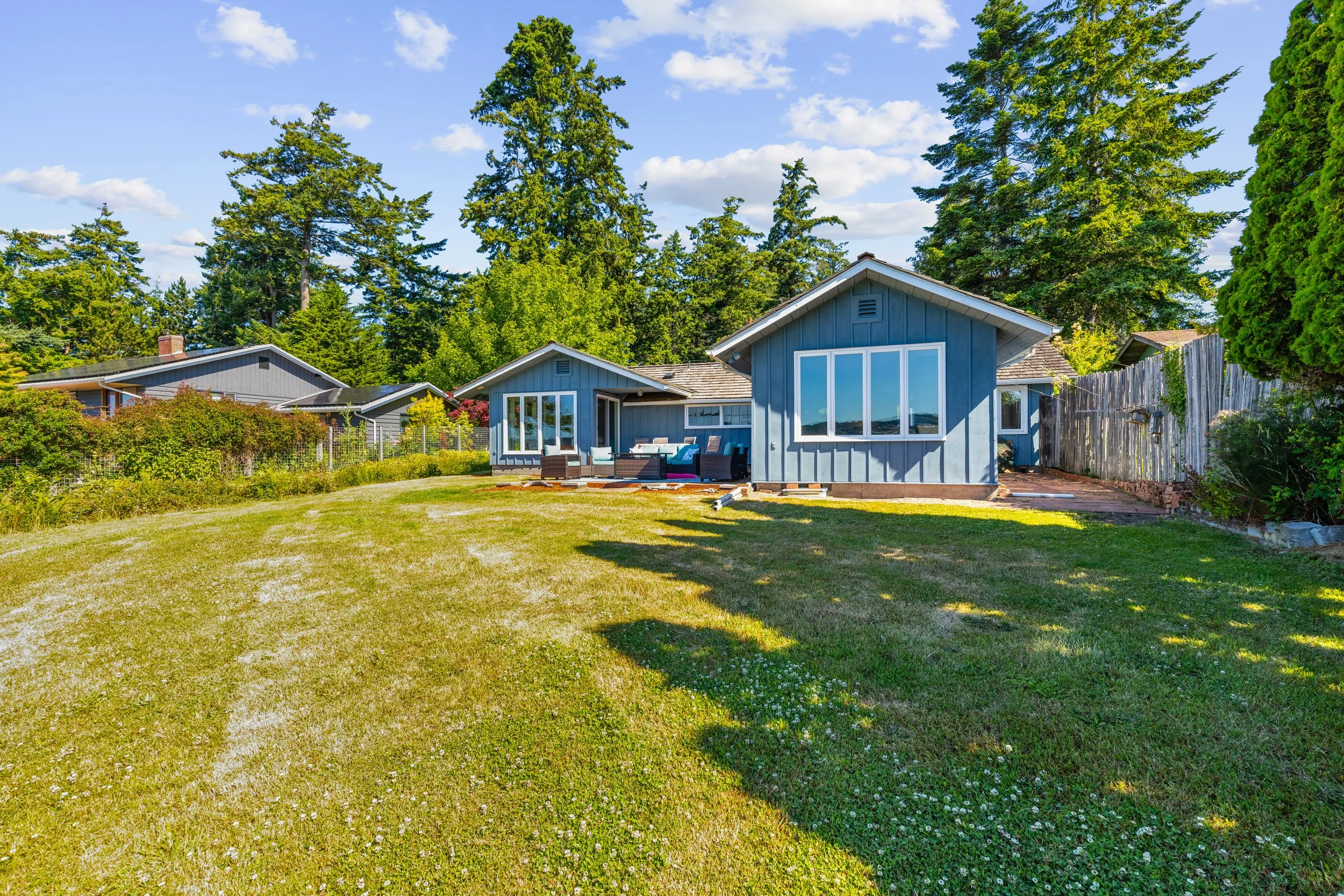 4448 South Shore Dr-8.jpg