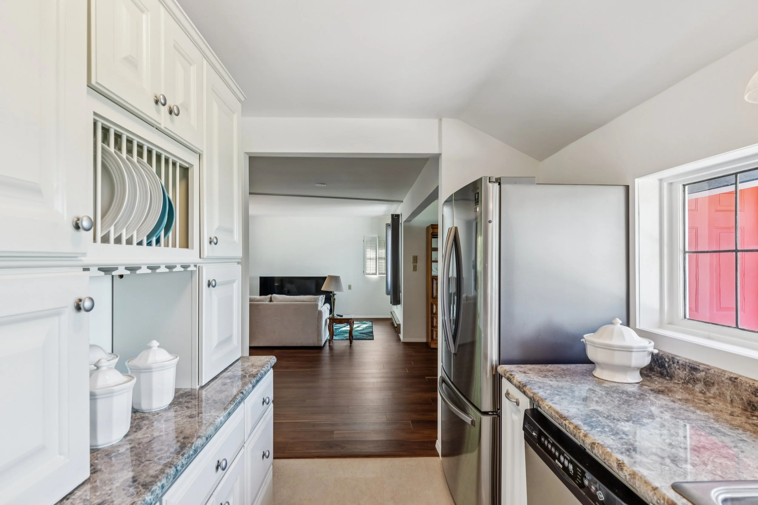4448 South Shore Dr-25.jpg