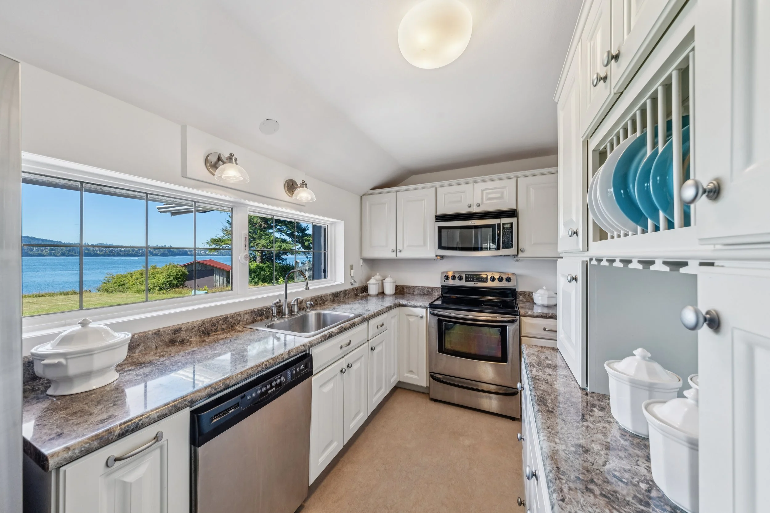 4448 South Shore Dr-38.jpg