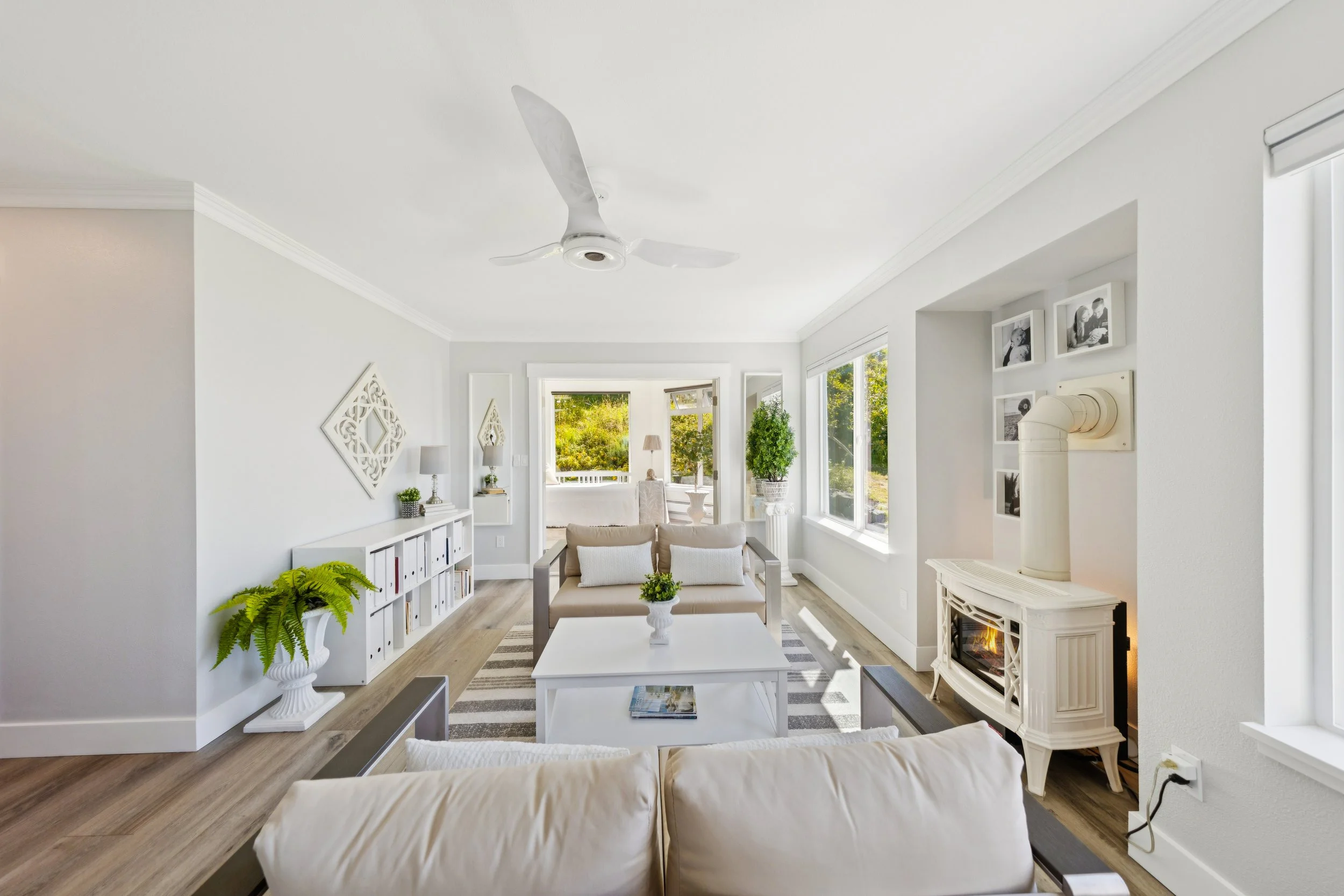 4208 Glasgow Way-8.jpg