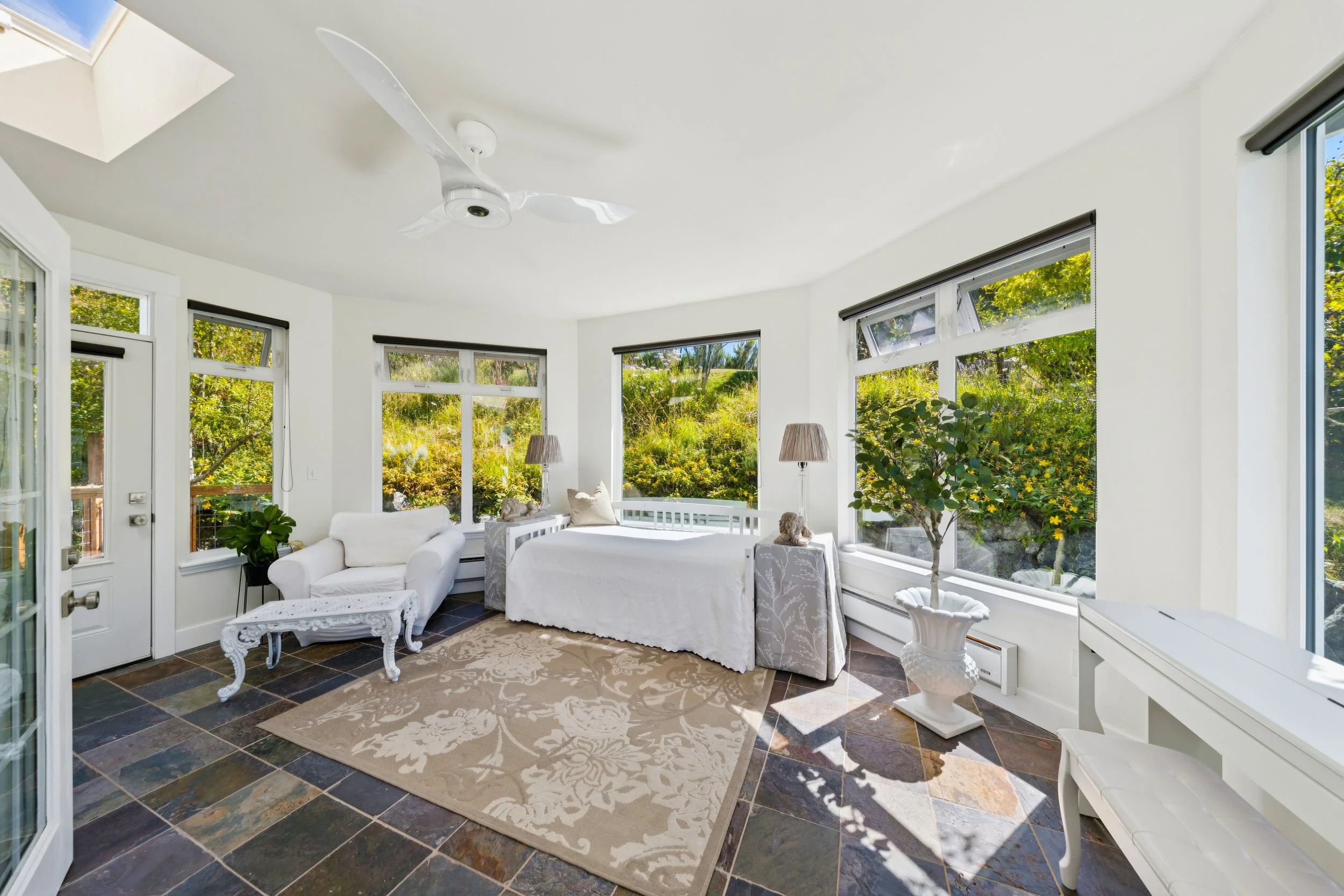 4208 Glasgow Way-9.jpg