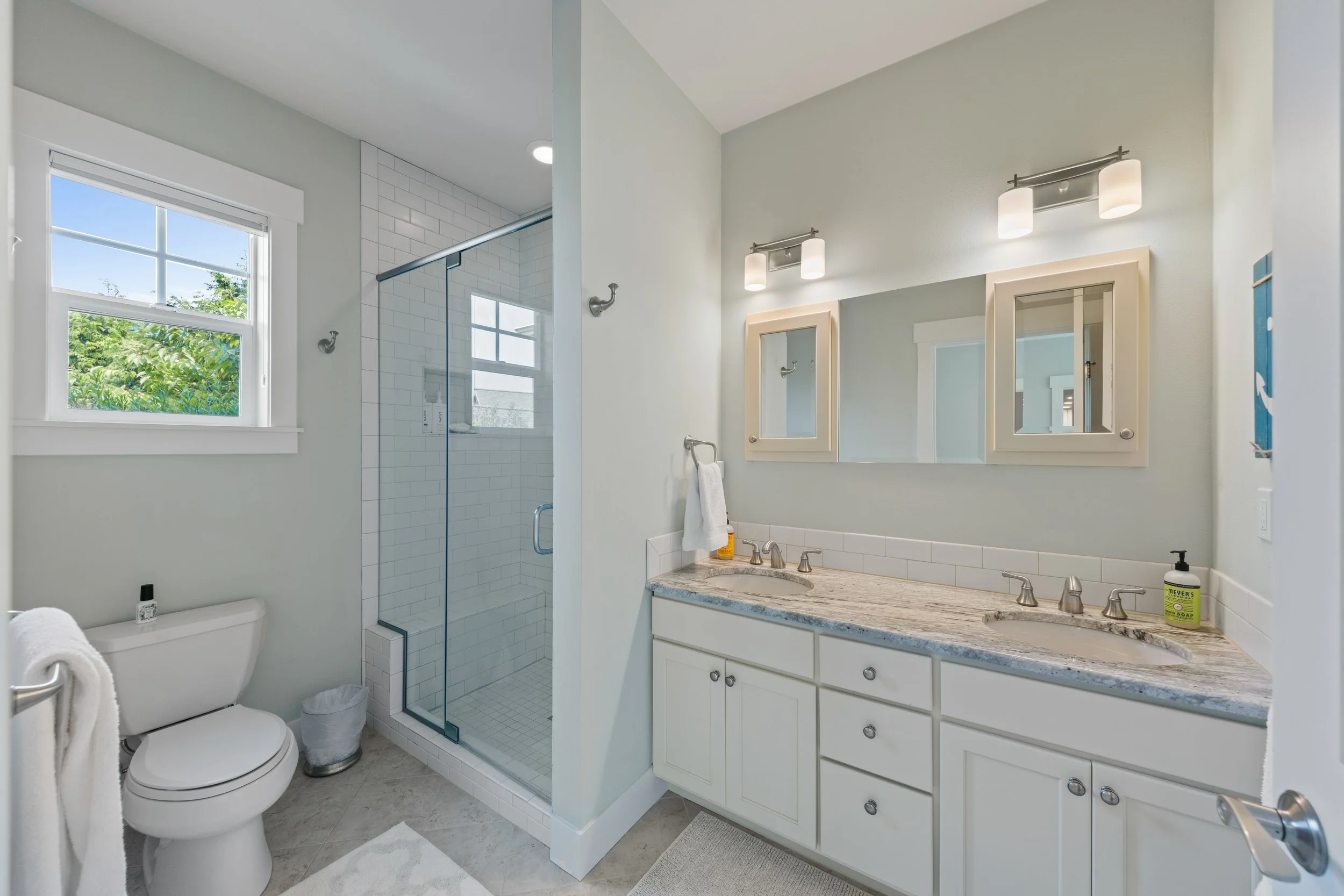 4417 Schooner Dr-23.jpg