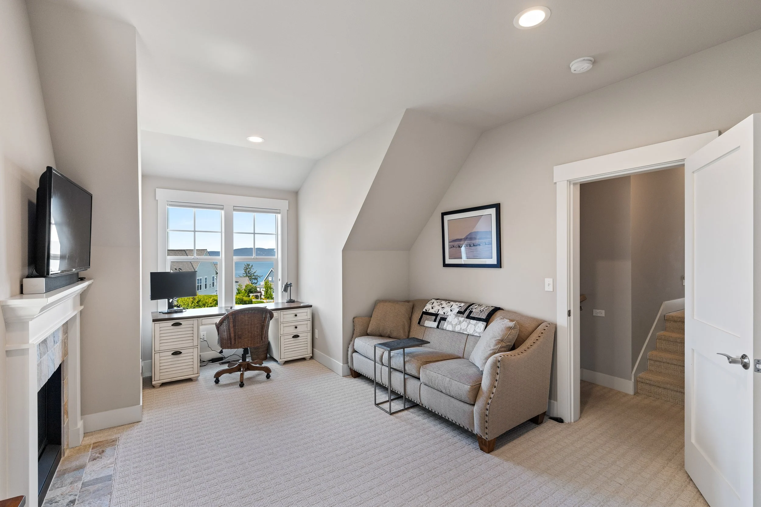 4417 Schooner Dr-31.jpg