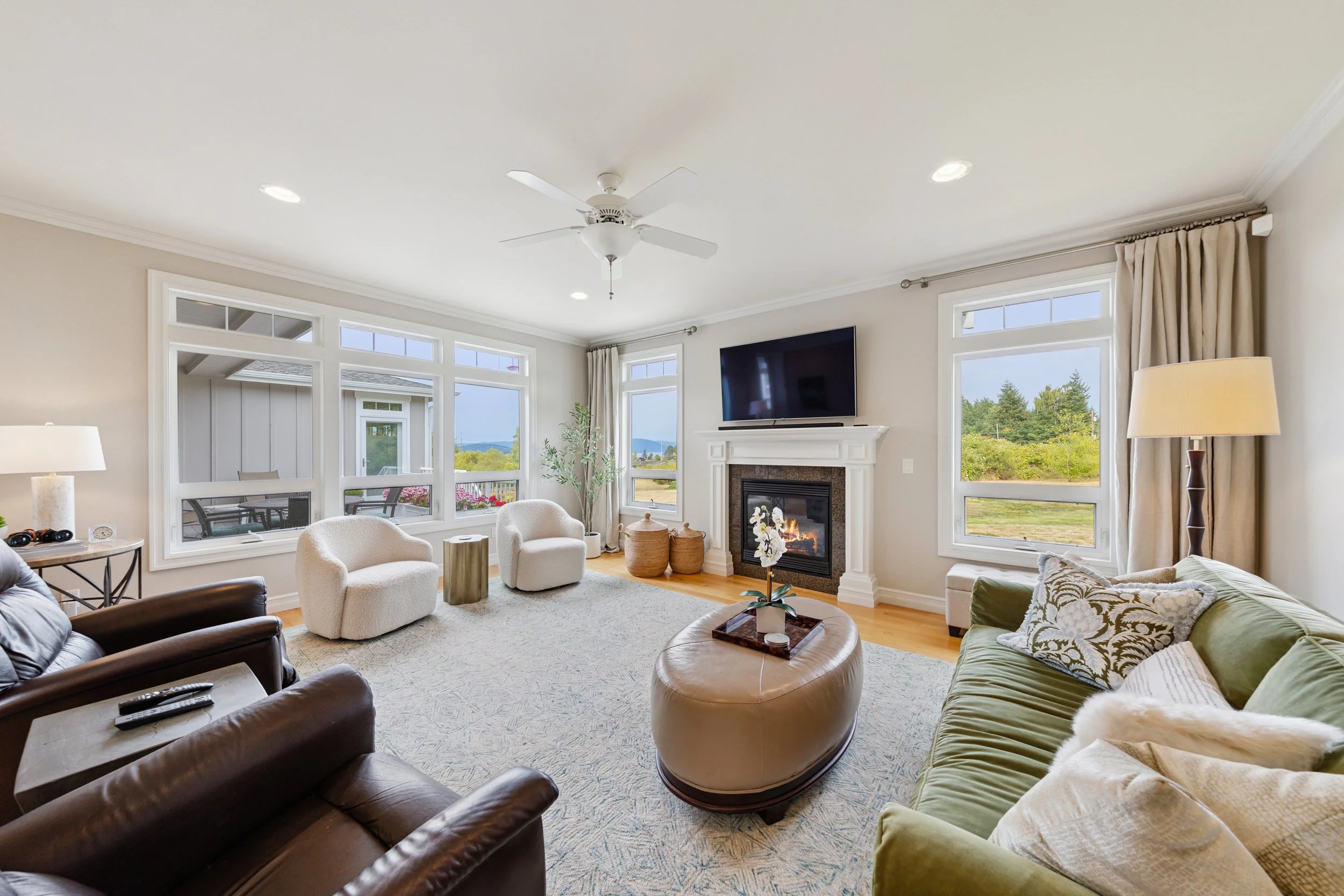 4301 Cherry Ln-27.jpg