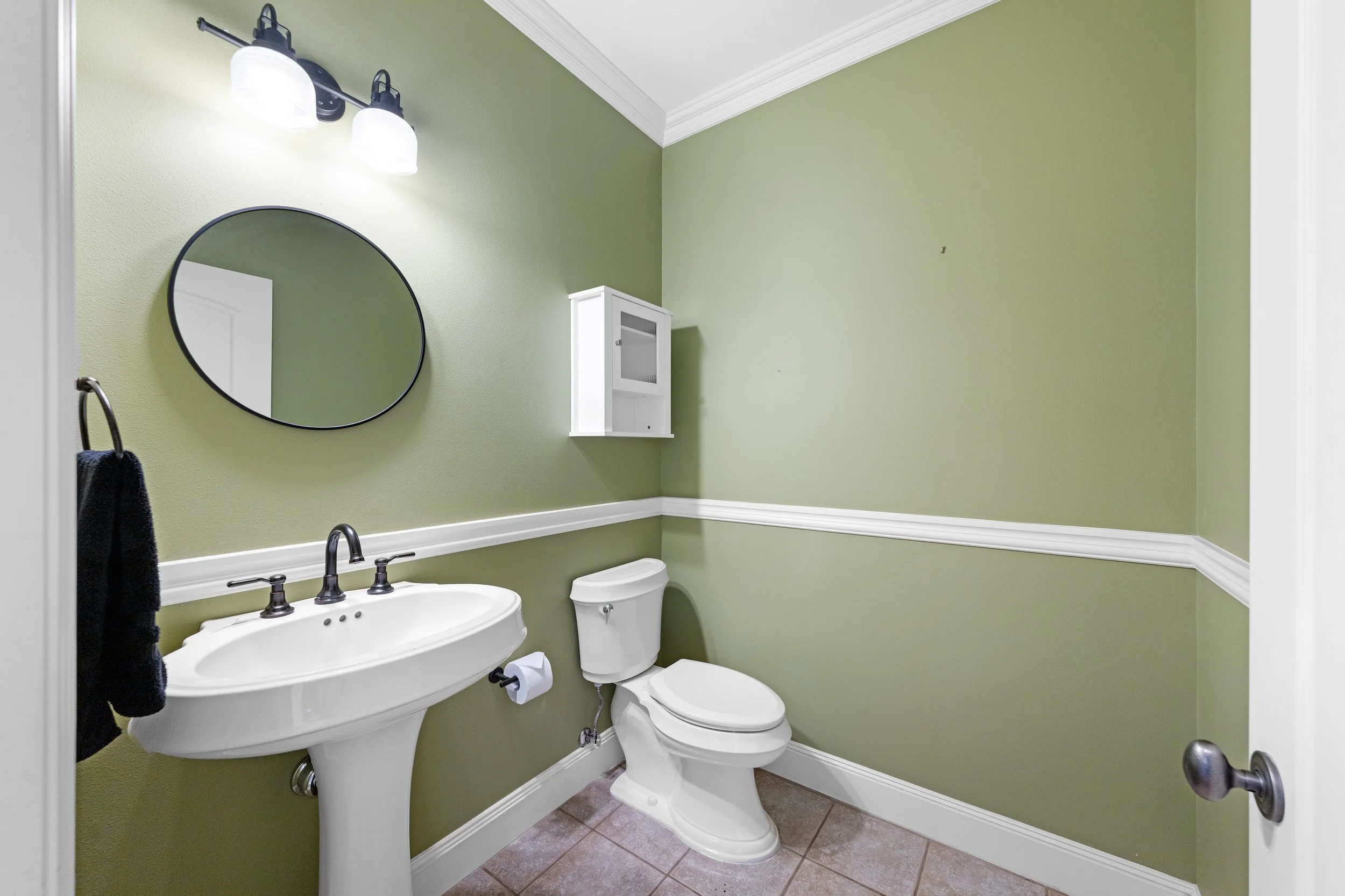 6608 Ivy St-37.jpg