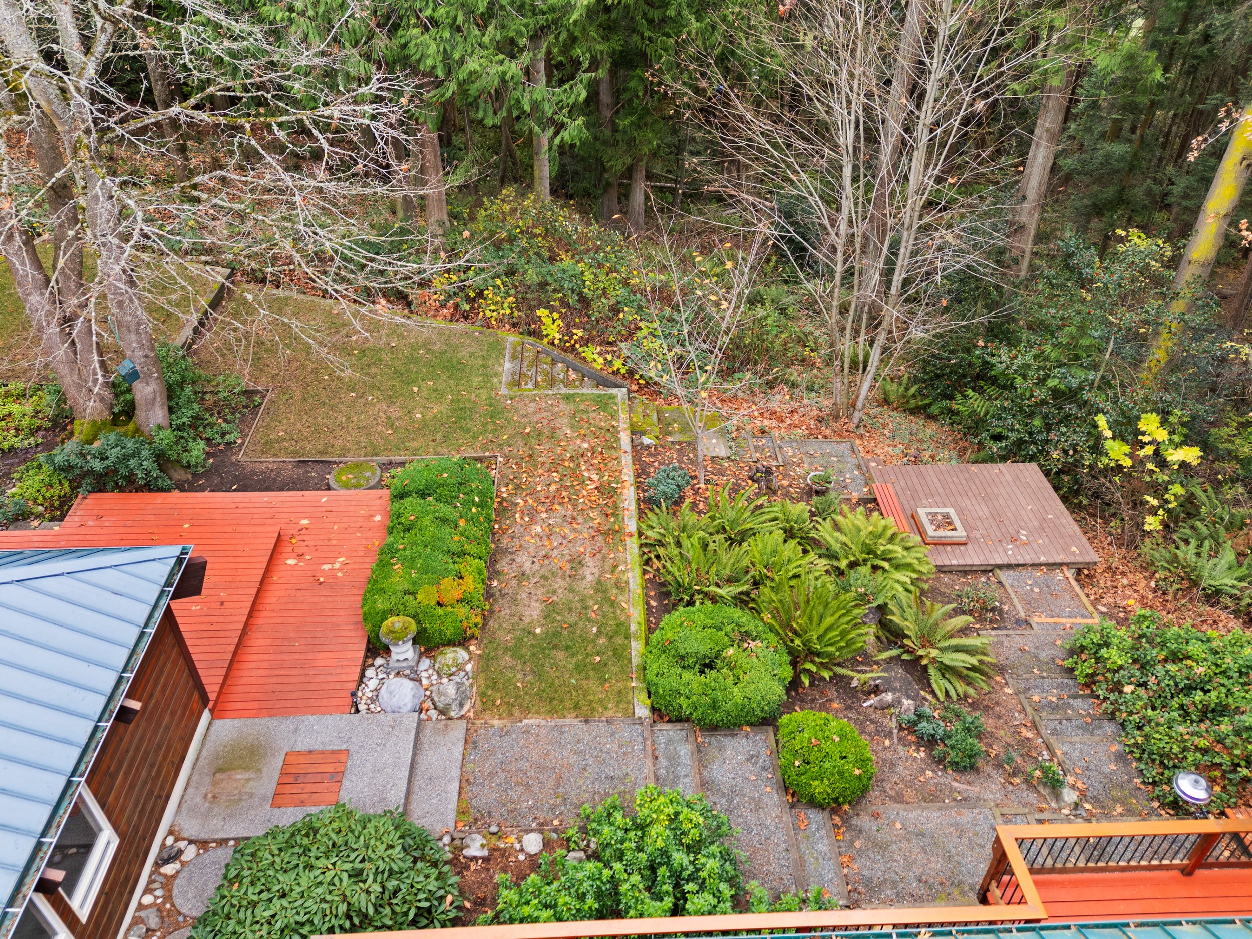 2204 41st St-13.jpg