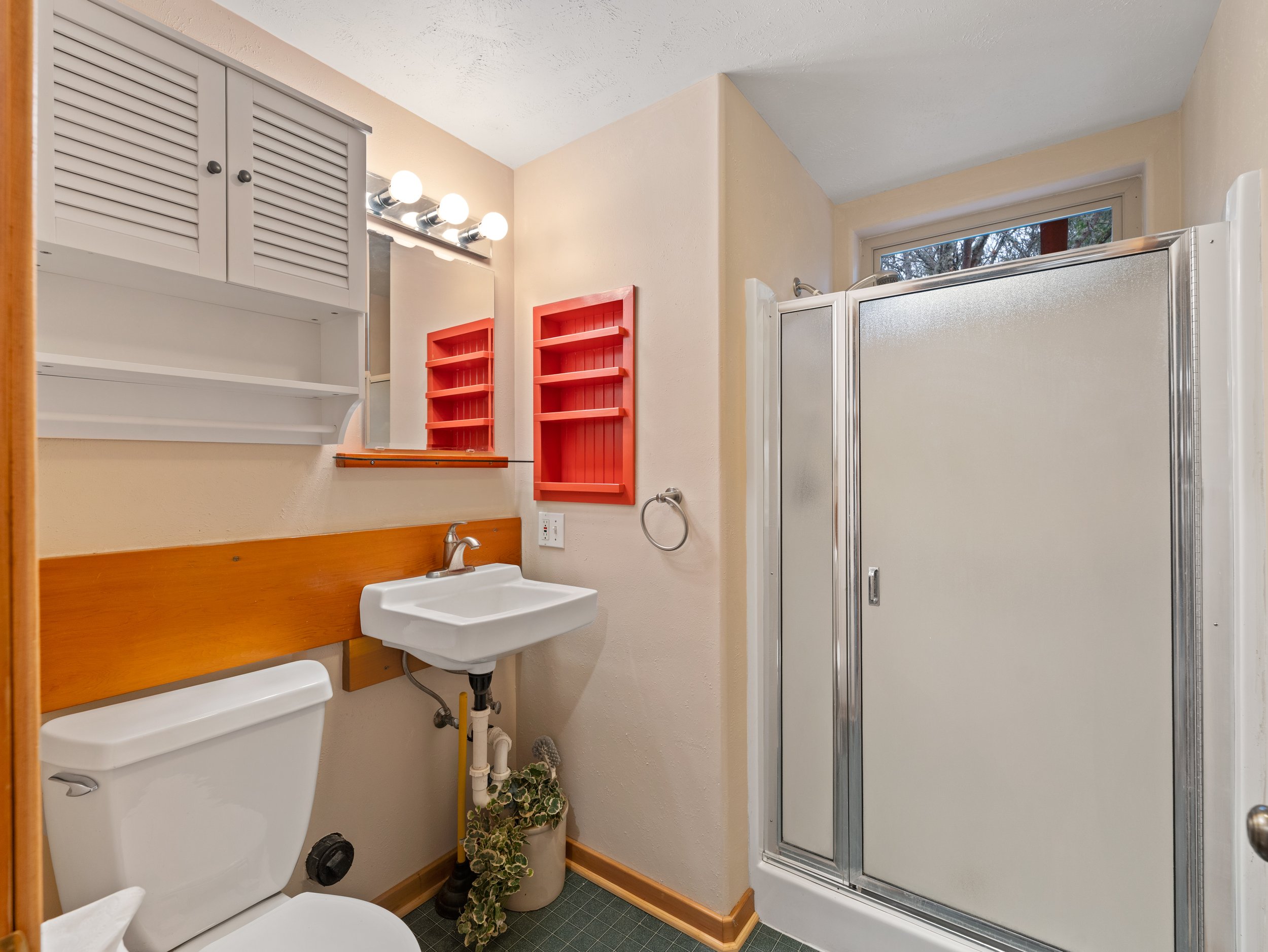 2204 41st St-48.jpg