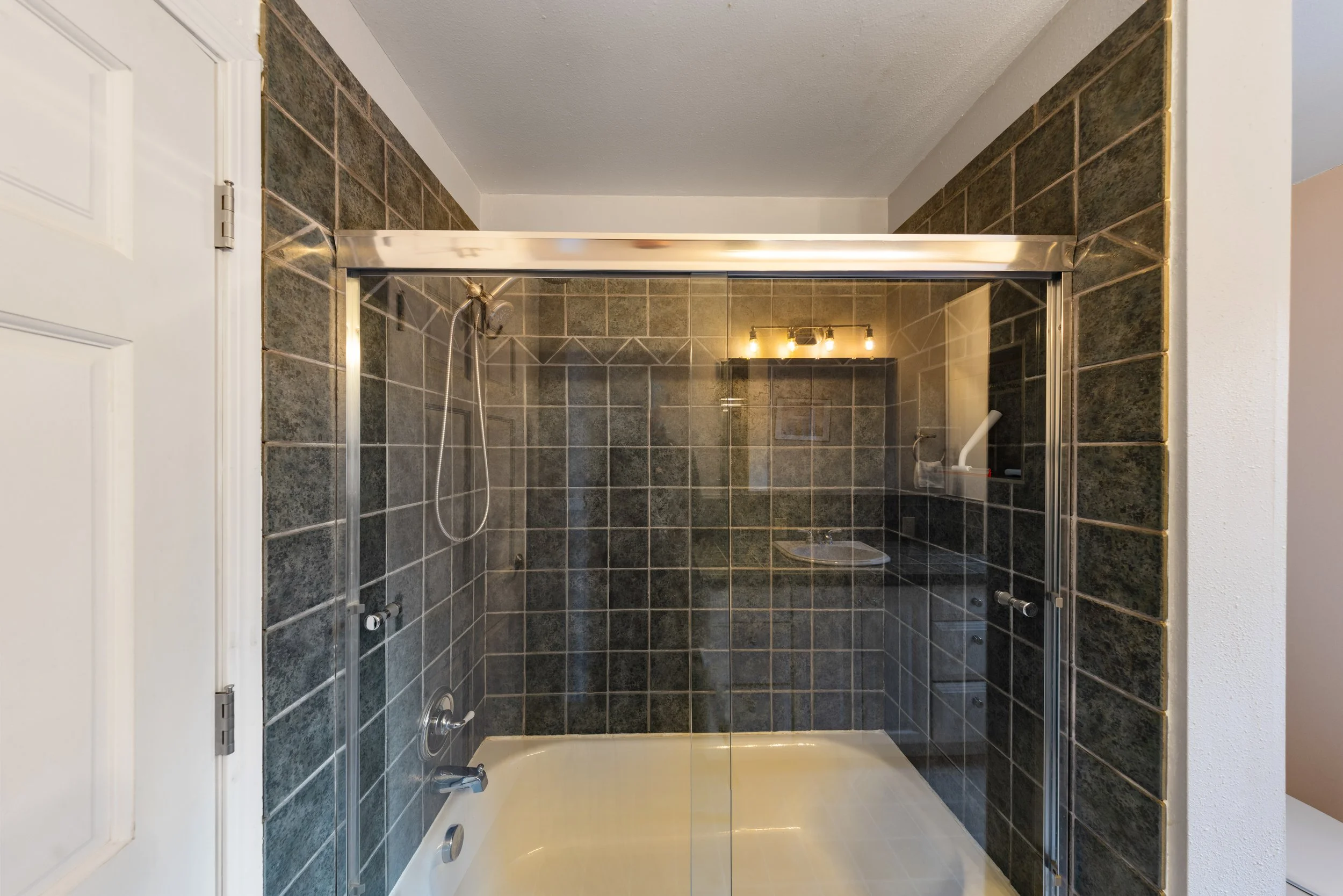 6599 Whistle Lake Terr-36.jpg