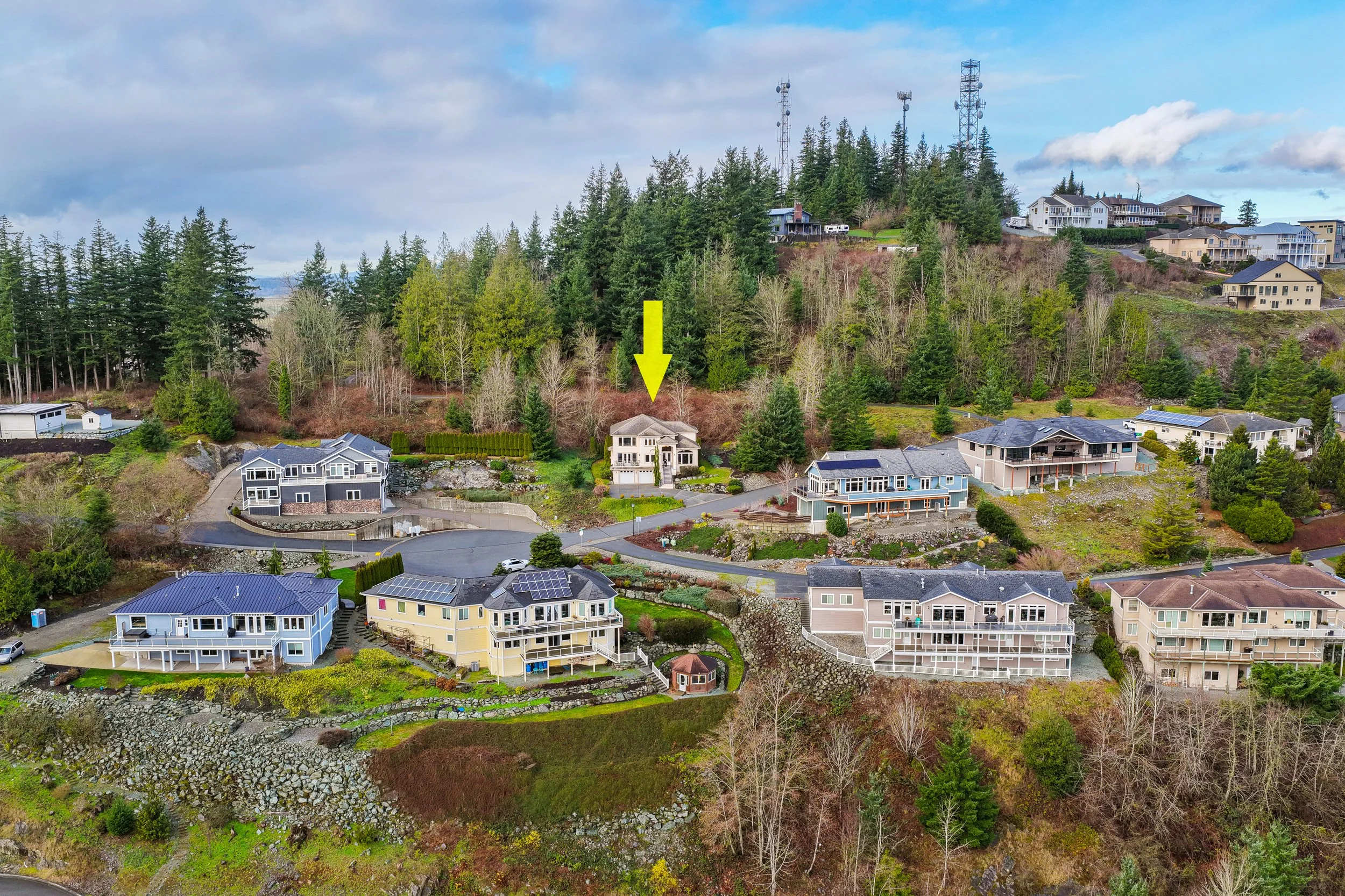 865 Burlington Heights Dr-10.jpg