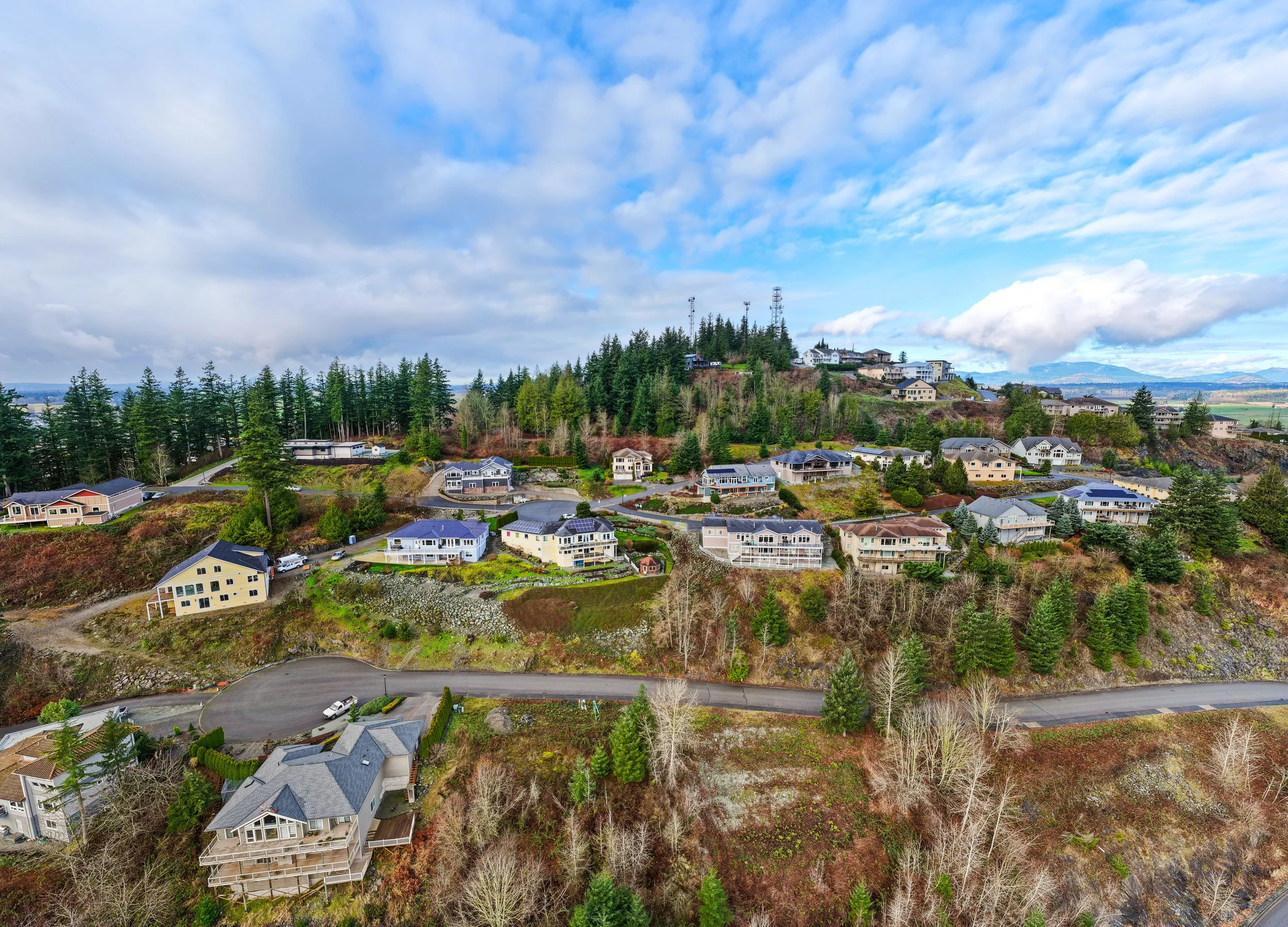 865 Burlington Heights Dr-11.jpg