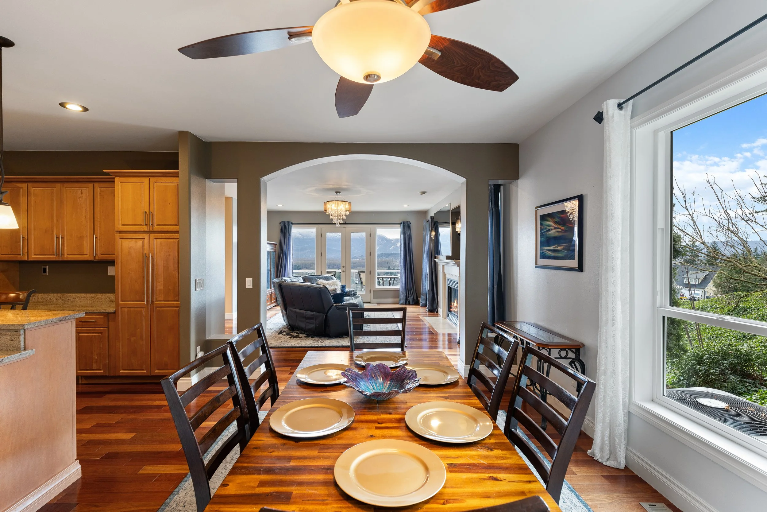 865 Burlington Heights Dr-32.jpg