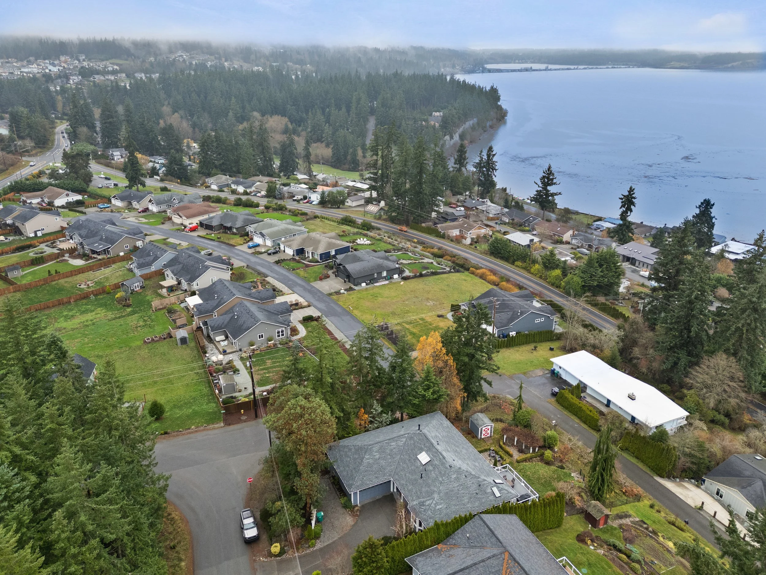 1351 Crestview Dr-7.jpg