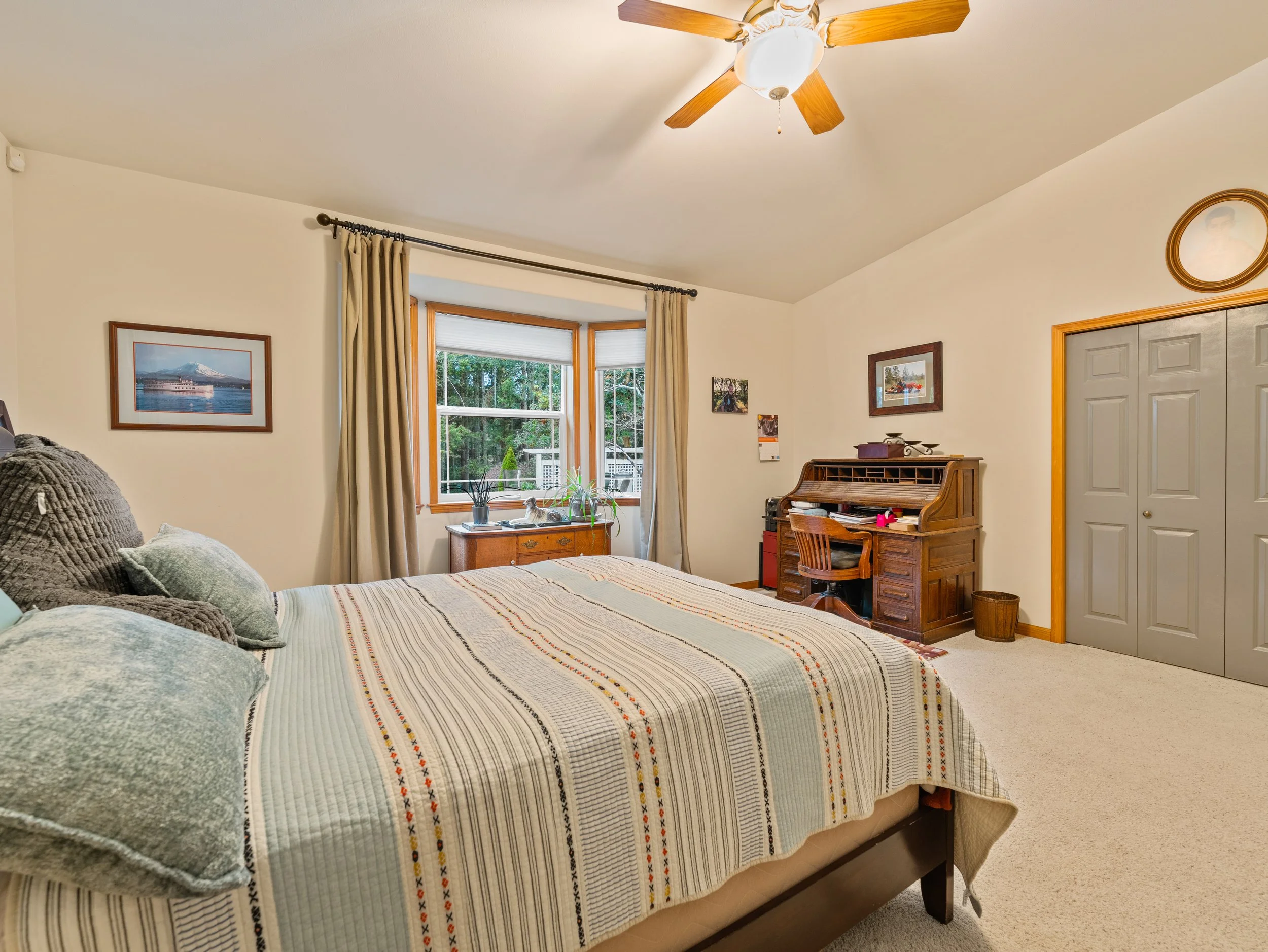 1351 Crestview Dr-20.jpg