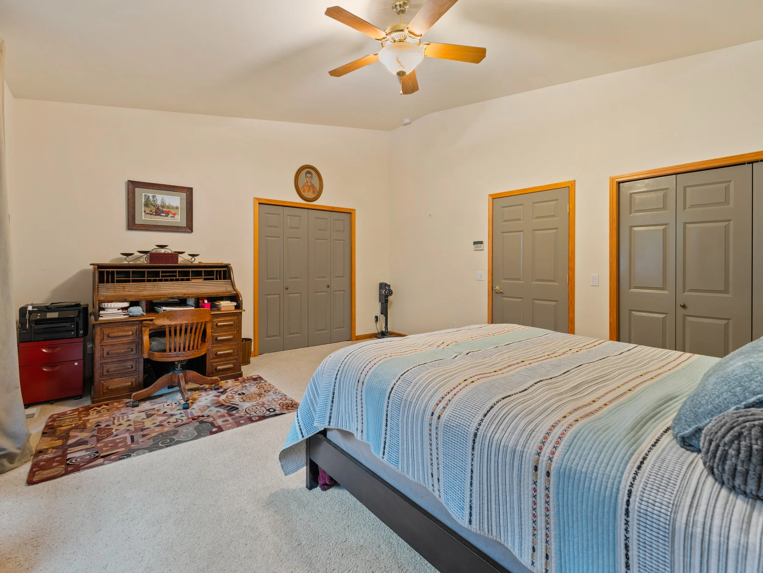 1351 Crestview Dr-23.jpg