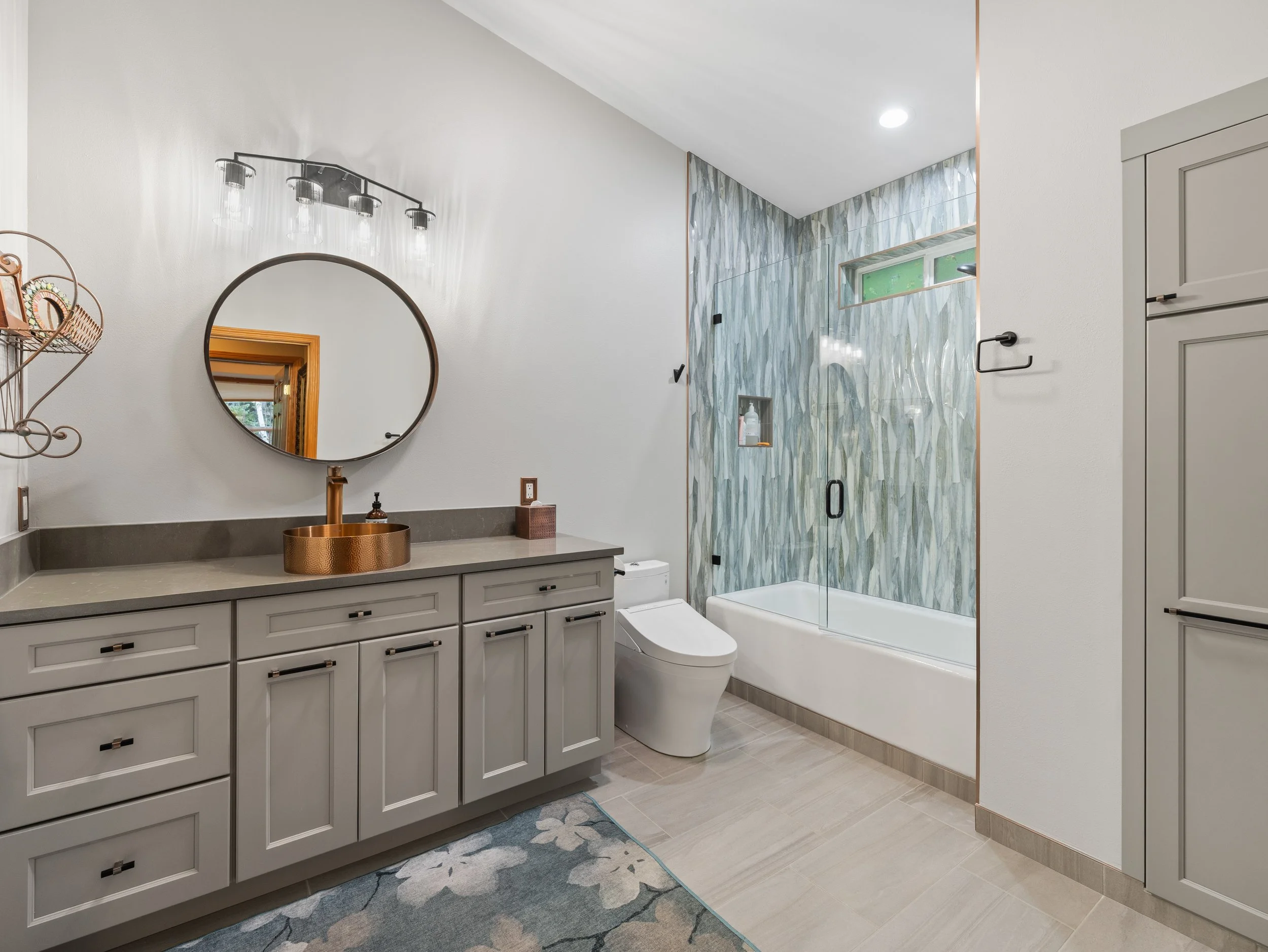 1351 Crestview Dr-26.jpg