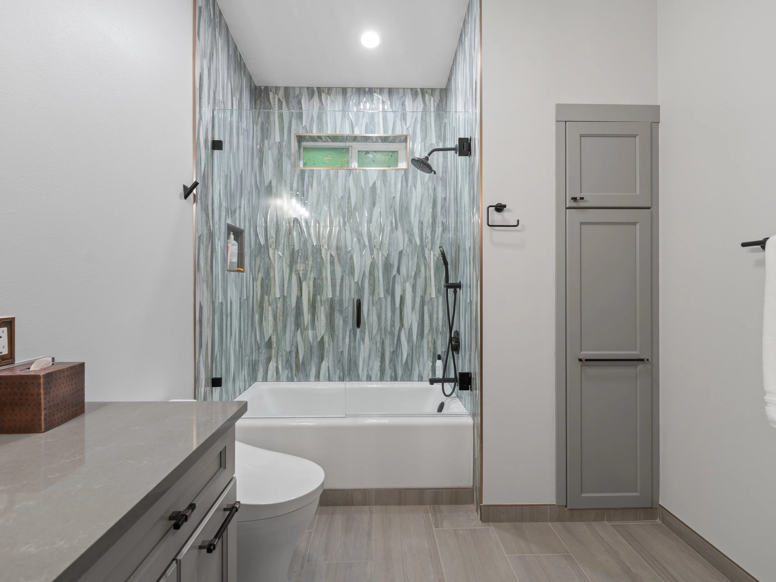 1351 Crestview Dr-27.jpg