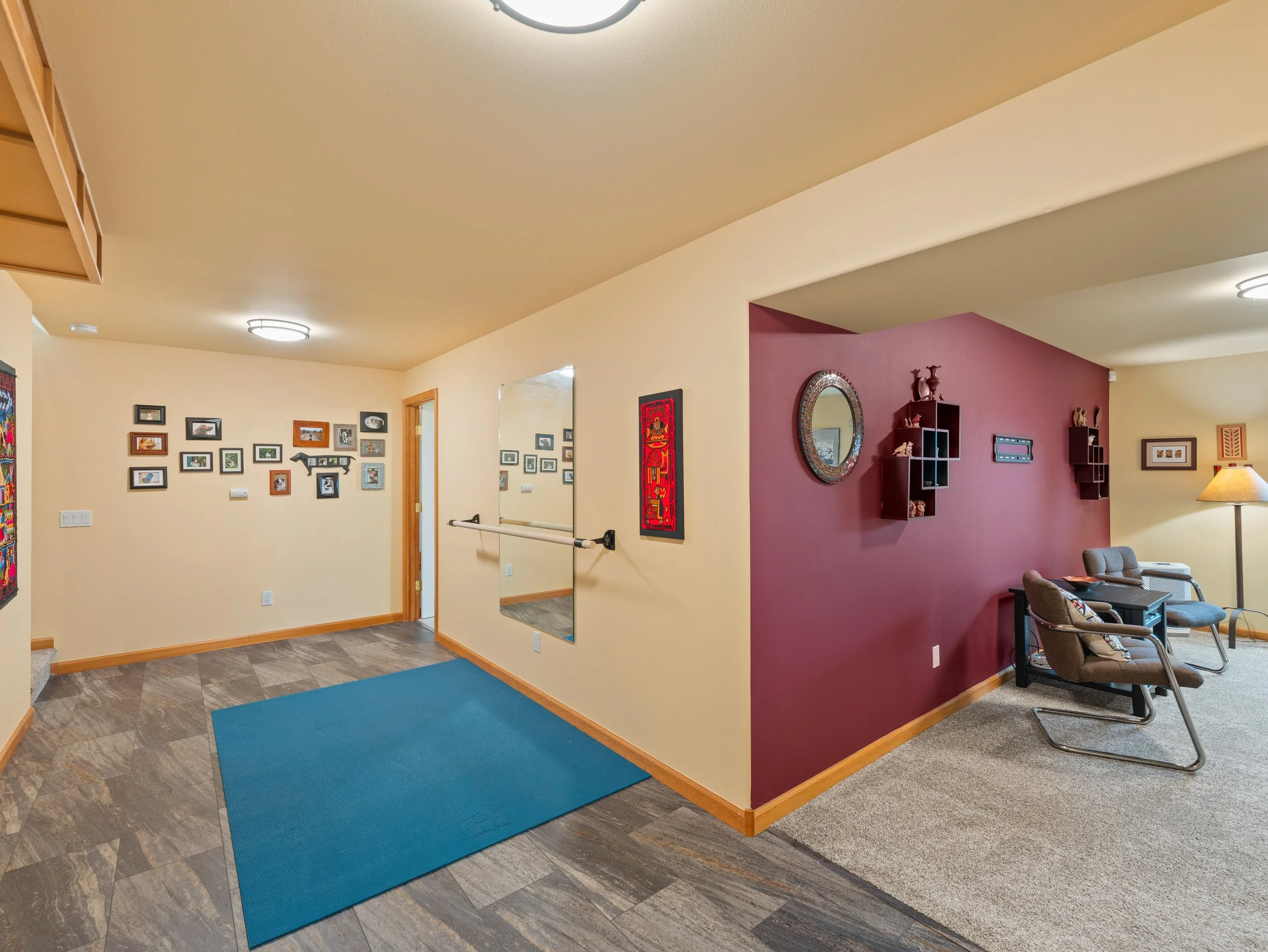 1351 Crestview Dr-54.jpg