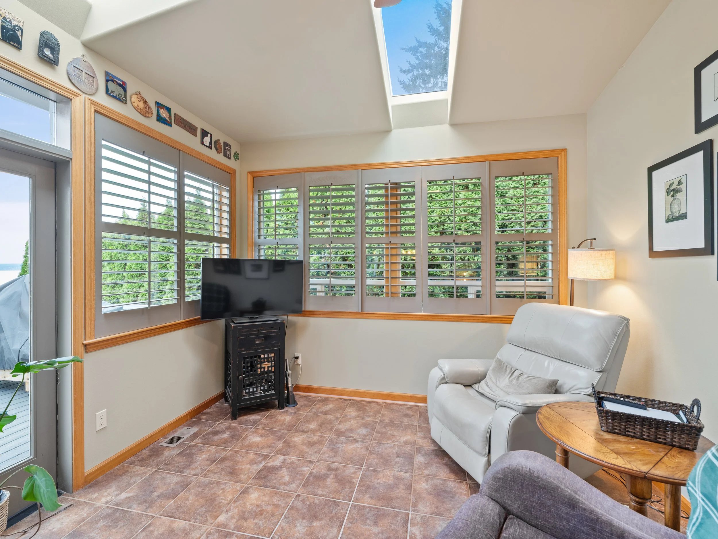 1351 Crestview Dr-72.jpg